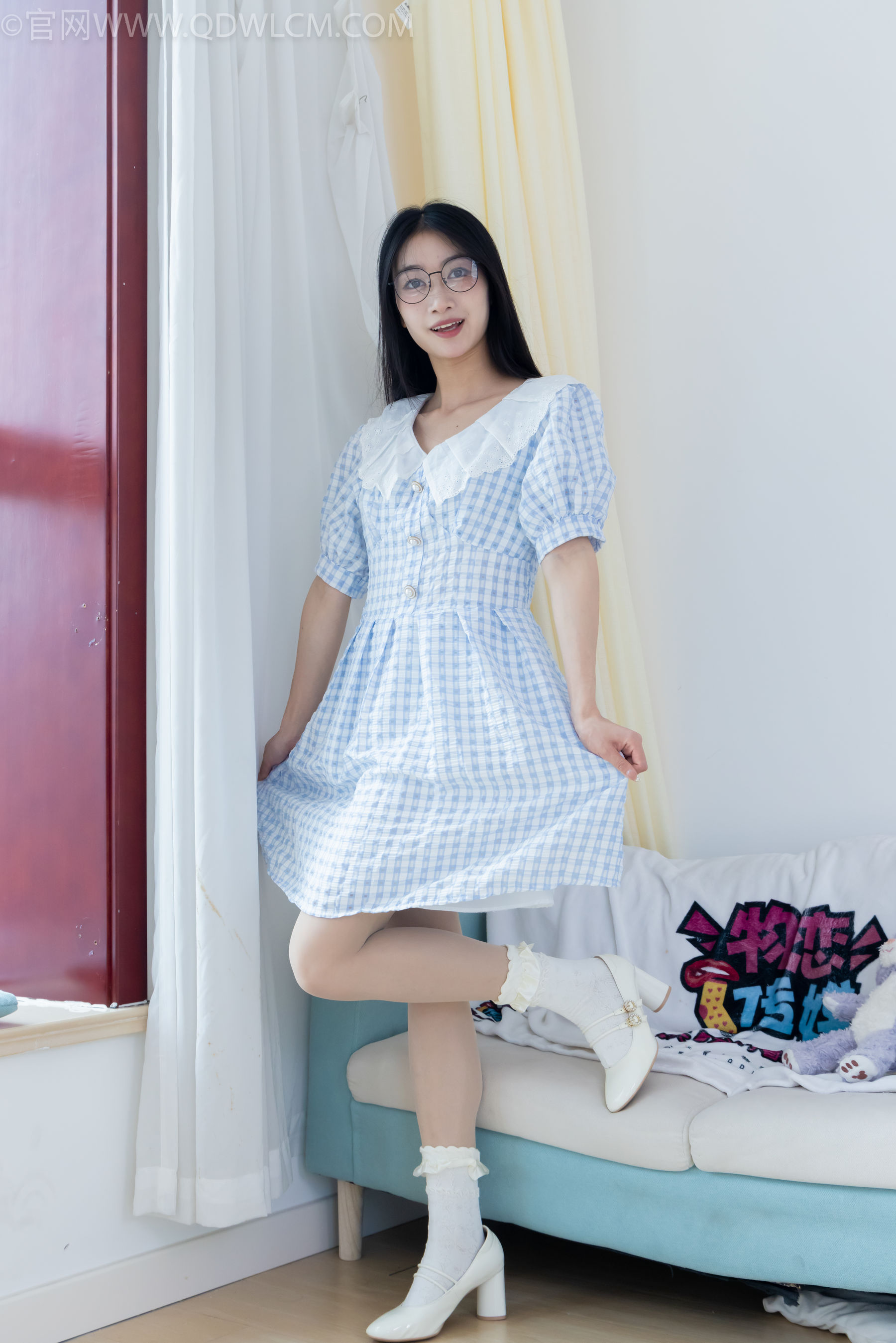 物恋传媒 No.2261 小影 -高跟鞋、白棉袜、薄肉丝/(167P)