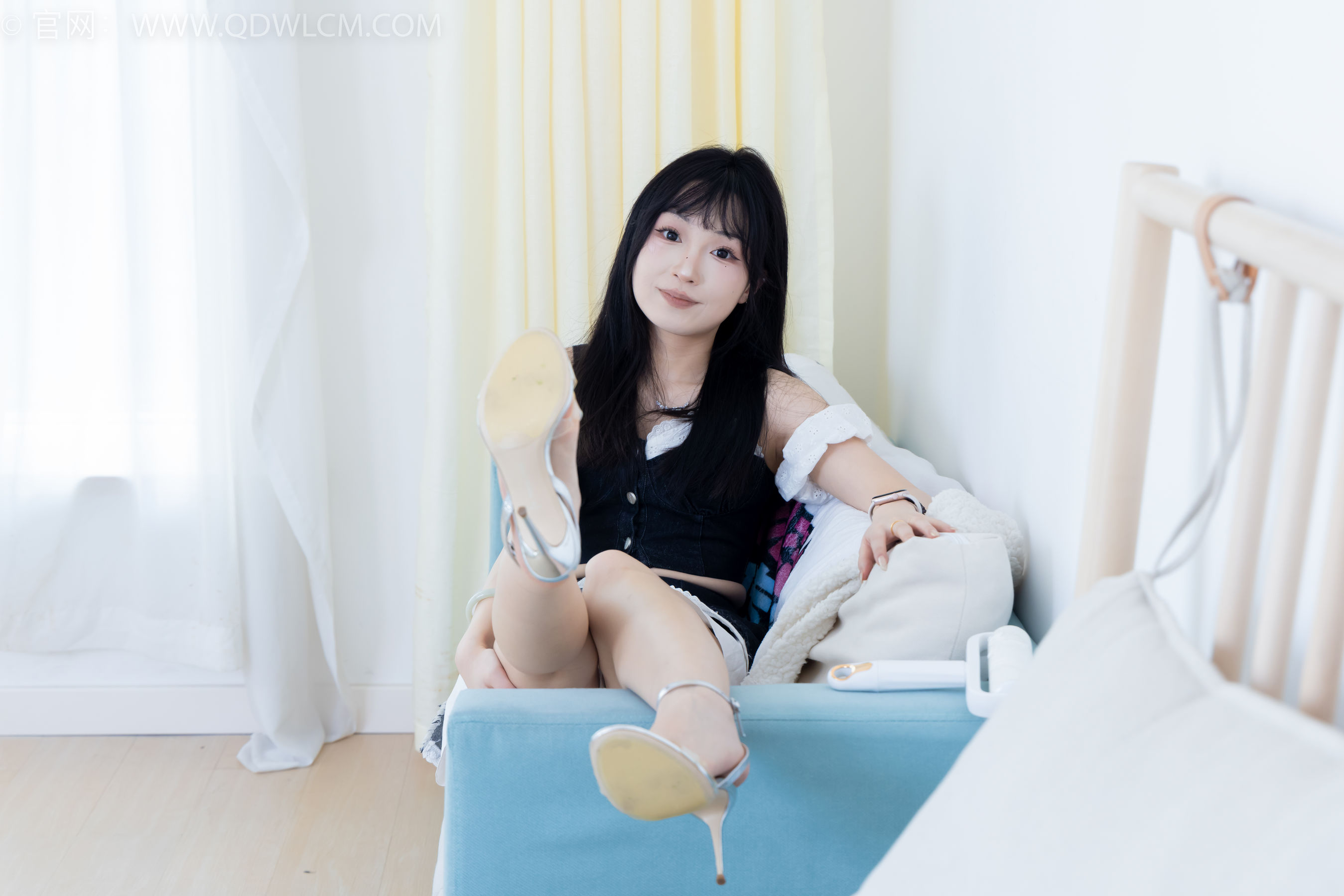 物恋传媒 No.2248 嘟嘟 -高跟凉鞋、薄黑丝、裸足/(160P)