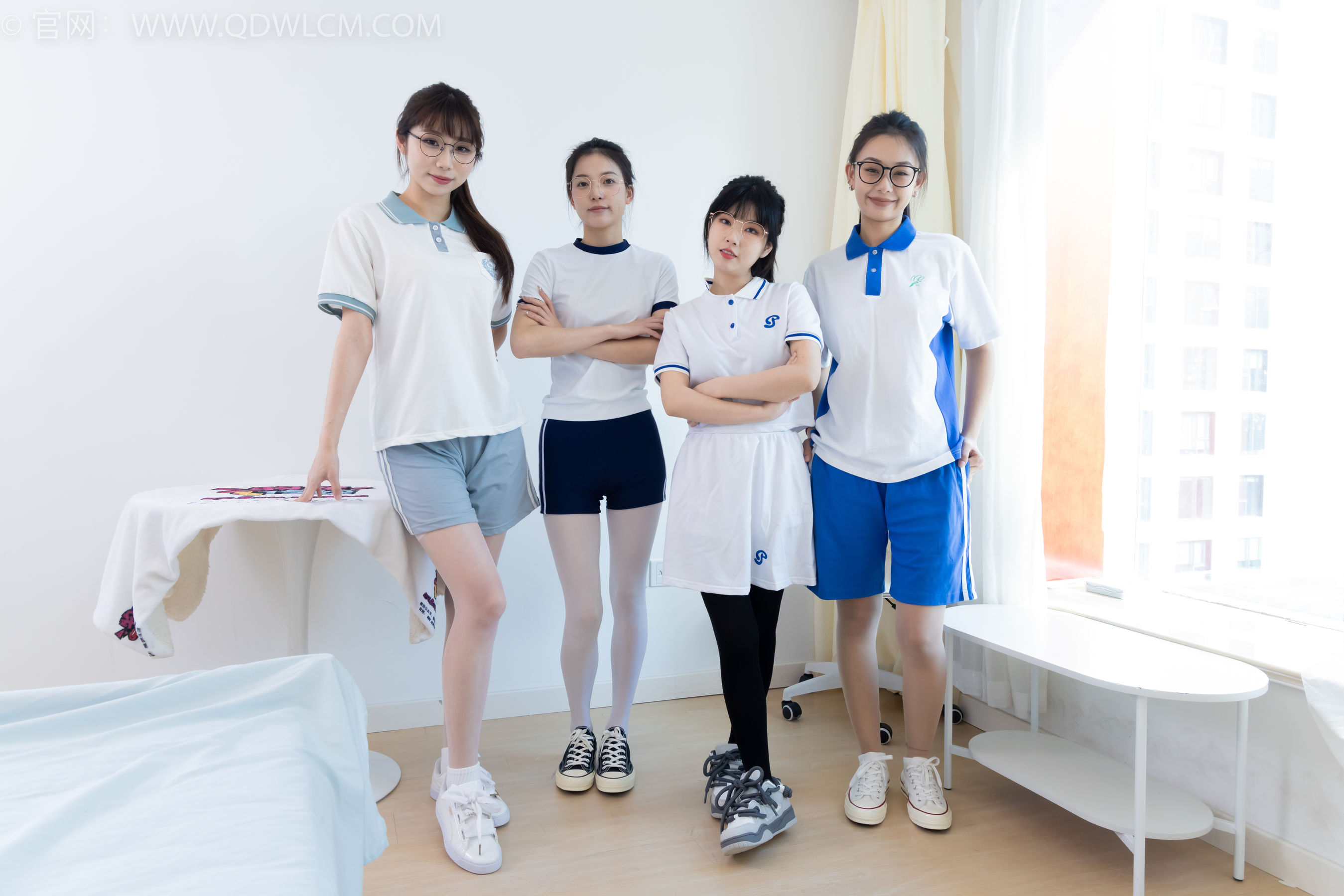 物恋传媒 No.2243 茯苓&岚岚&泡泡&米米 -新春快乐/(190P)