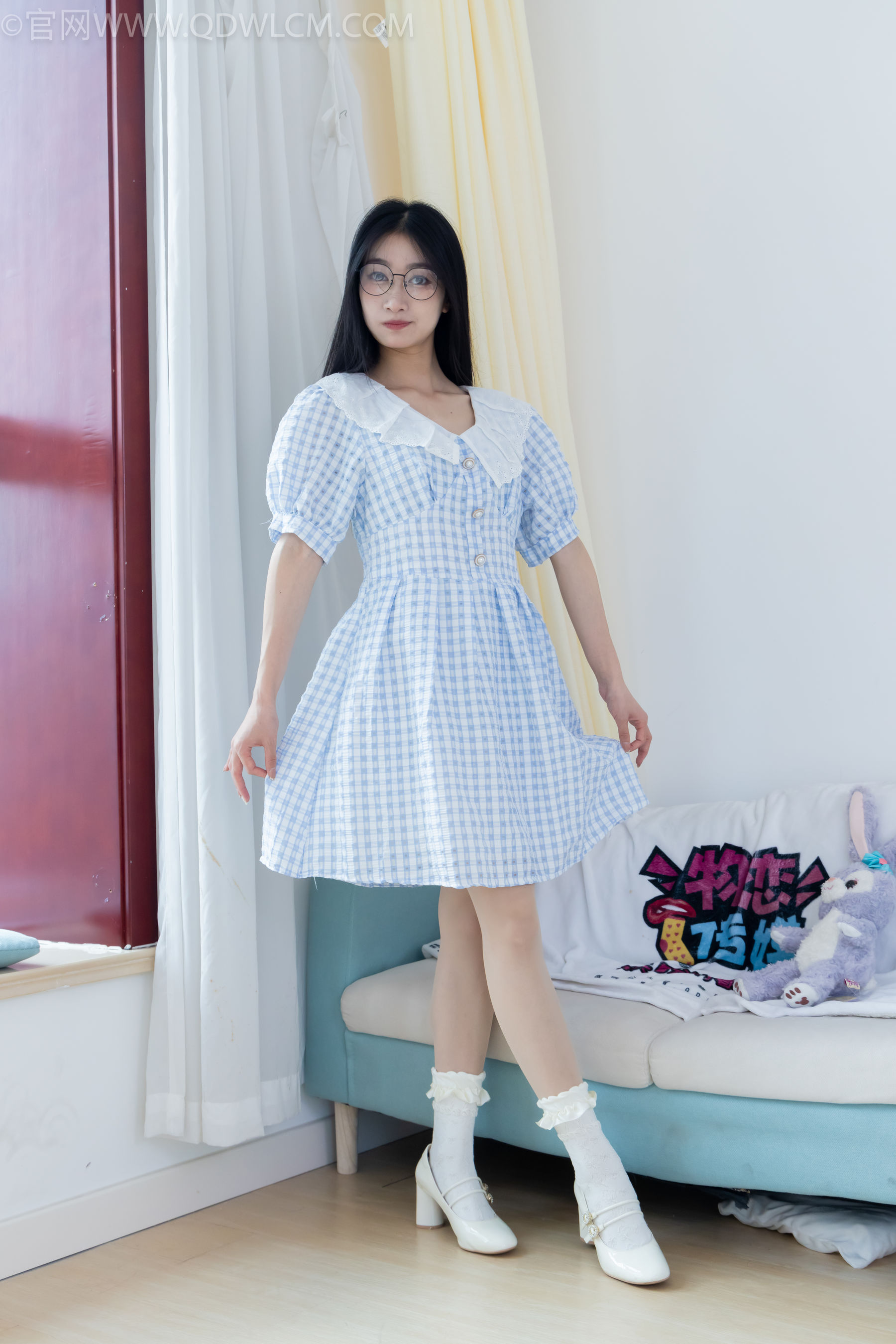 物恋传媒 No.2261 小影 -高跟鞋、白棉袜、薄肉丝/(167P)