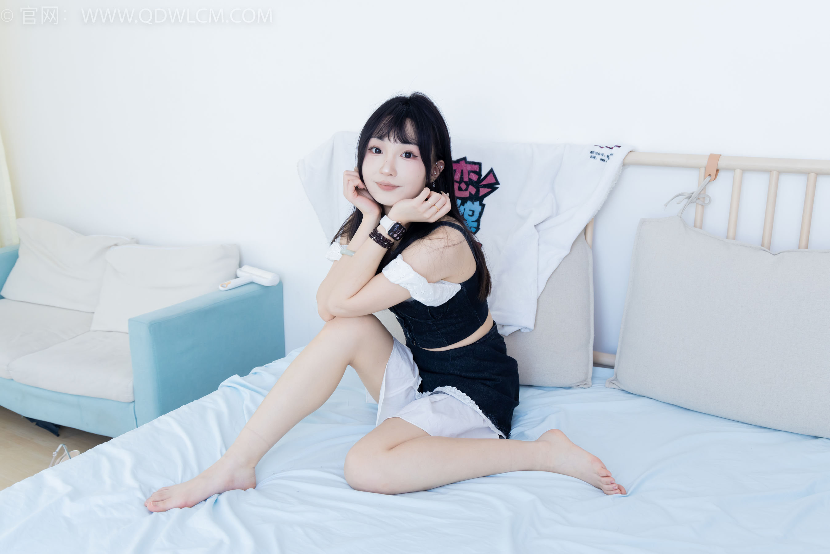 物恋传媒 No.2248 嘟嘟 -高跟凉鞋、薄黑丝、裸足/(160P)