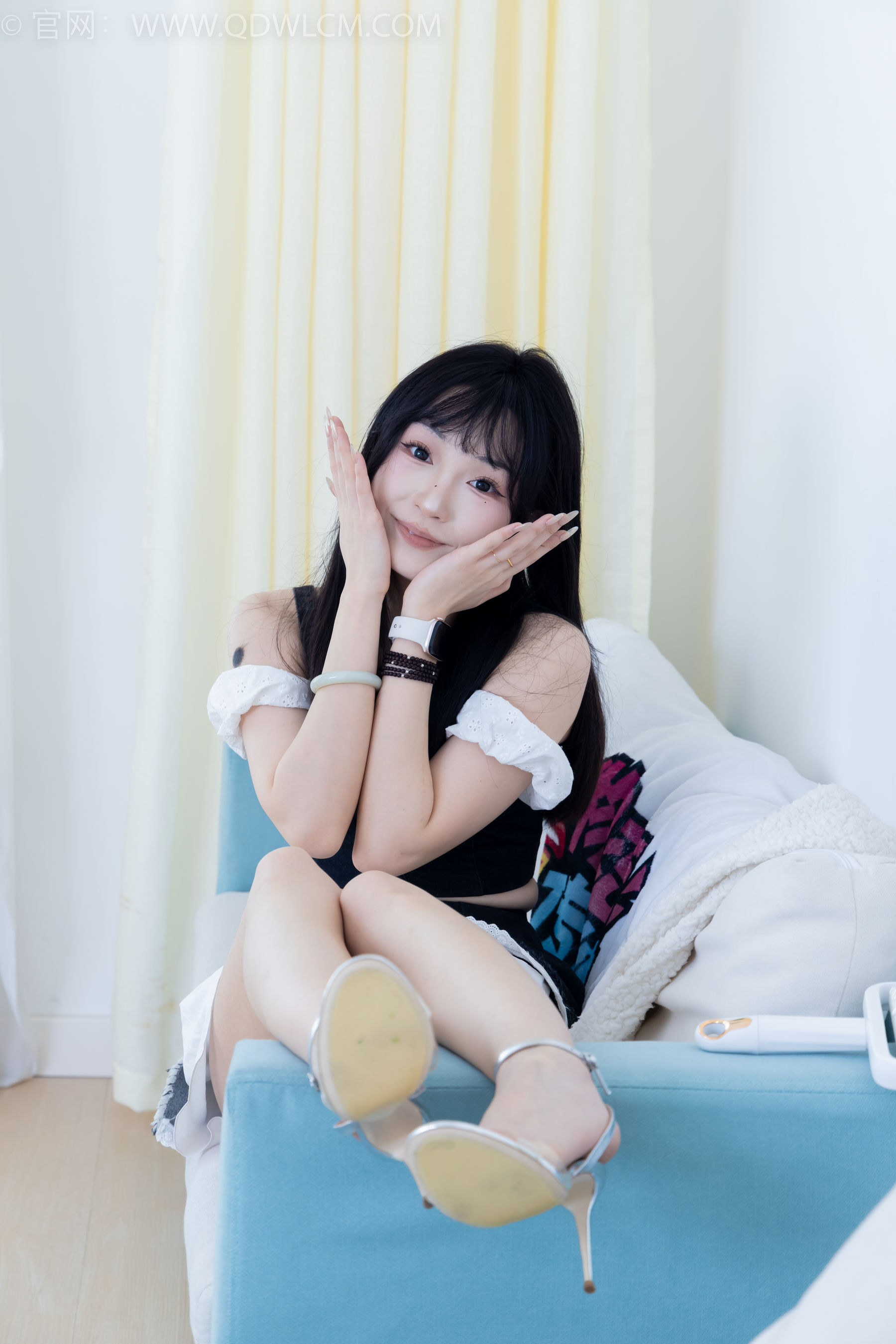 物恋传媒 No.2248 嘟嘟 -高跟凉鞋、薄黑丝、裸足/(160P)