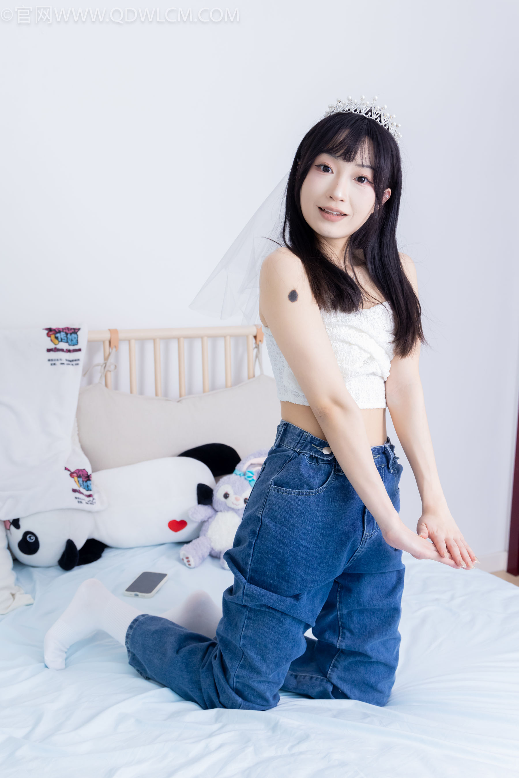 物恋传媒 No.2258 嘟嘟 -板鞋、白棉袜、裸足/(161P)