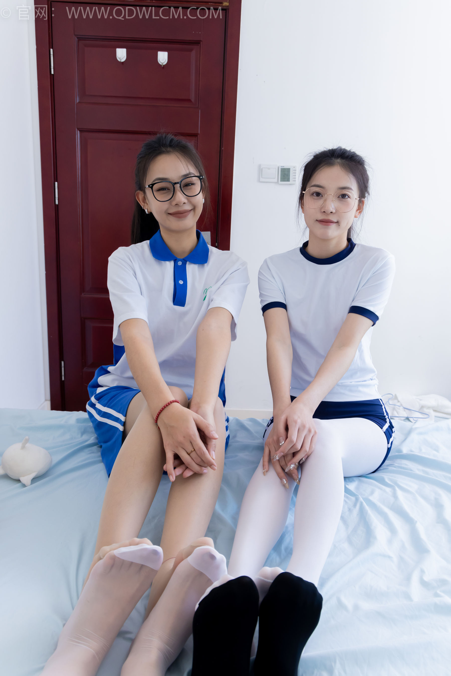 物恋传媒 No.2243 茯苓&岚岚&泡泡&米米 -新春快乐/(190P)