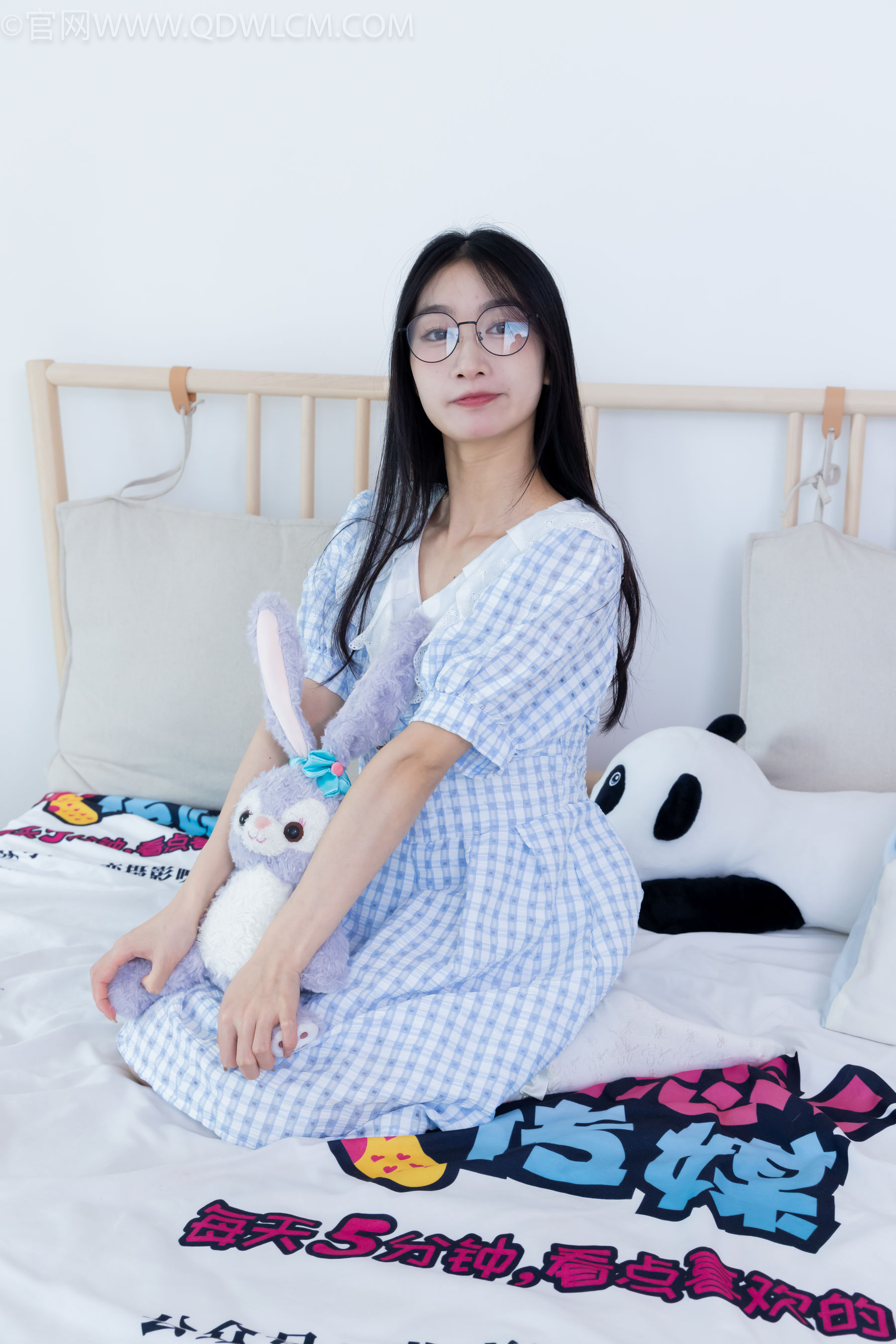 物恋传媒 No.2261 小影 -高跟鞋、白棉袜、薄肉丝/(167P)