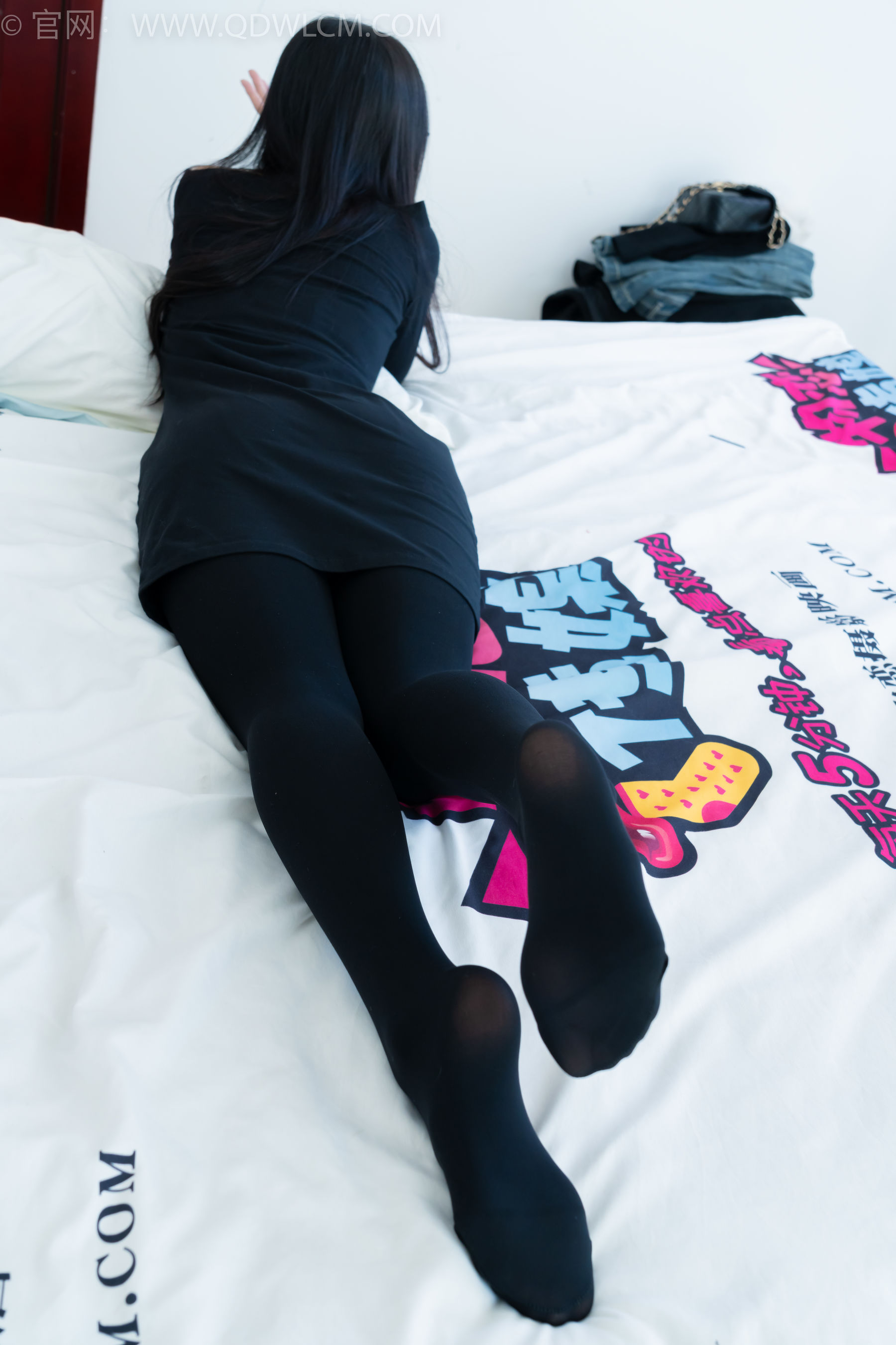 物恋传媒 No.2256 茯苓 -平底鞋、厚肉丝、厚黑丝、皮筋绑脚和挠脚心剧情/(220P)