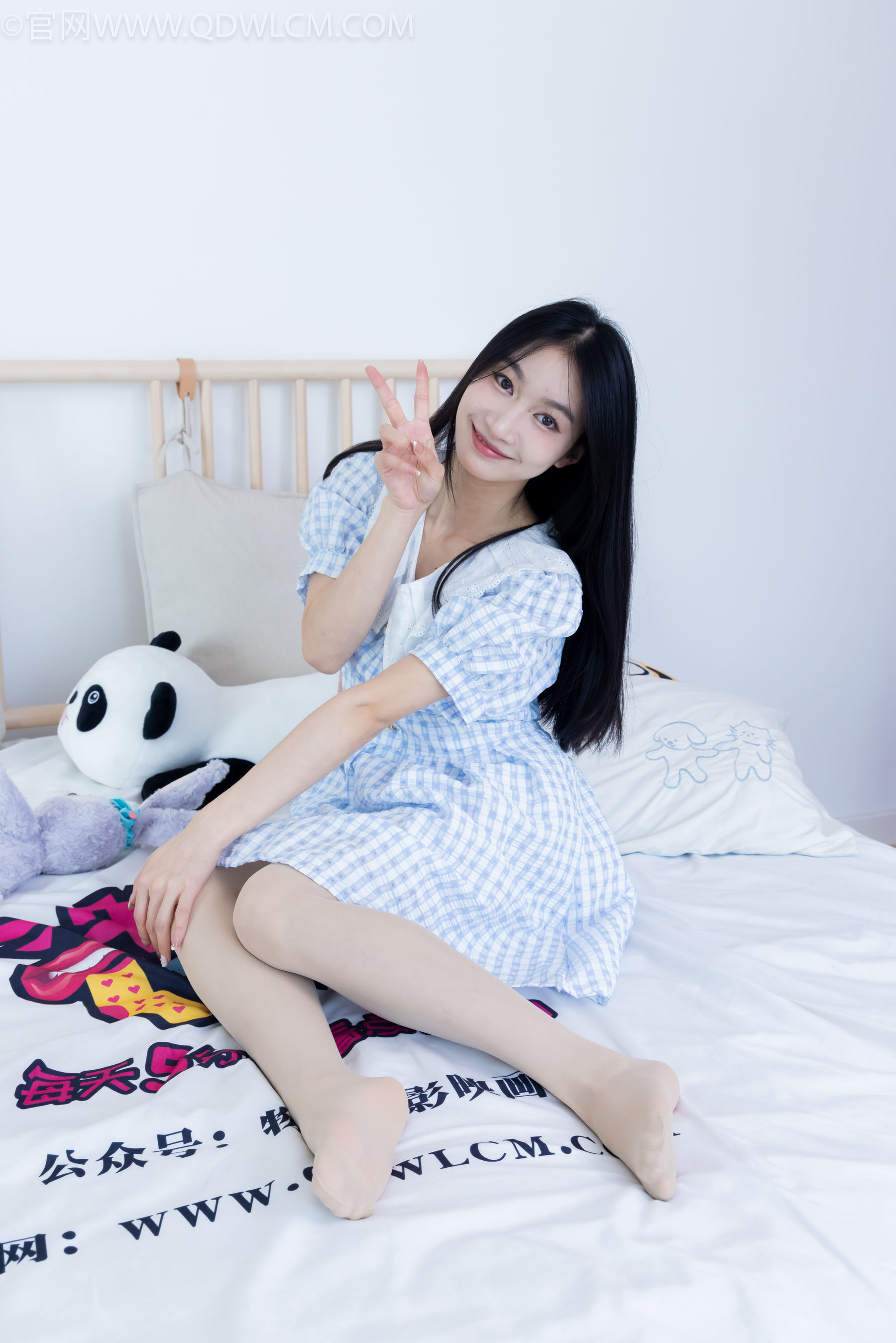 物恋传媒 No.2261 小影 -高跟鞋、白棉袜、薄肉丝/(167P)