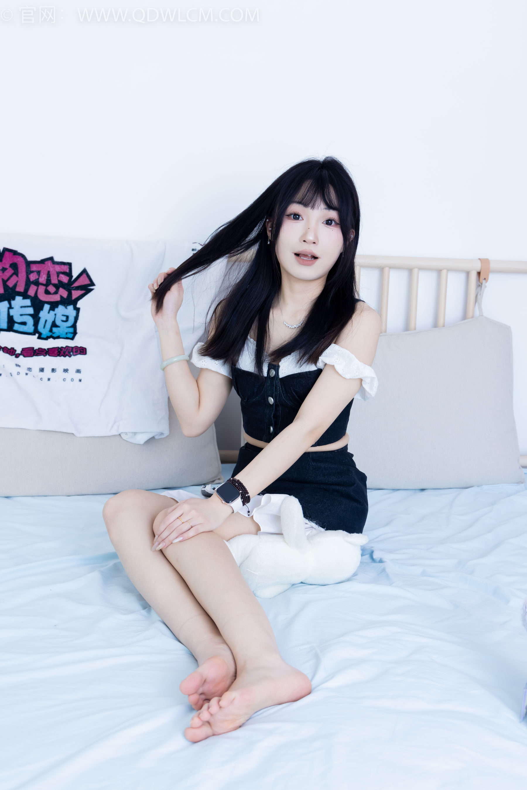 物恋传媒 No.2248 嘟嘟 -高跟凉鞋、薄黑丝、裸足/(160P)