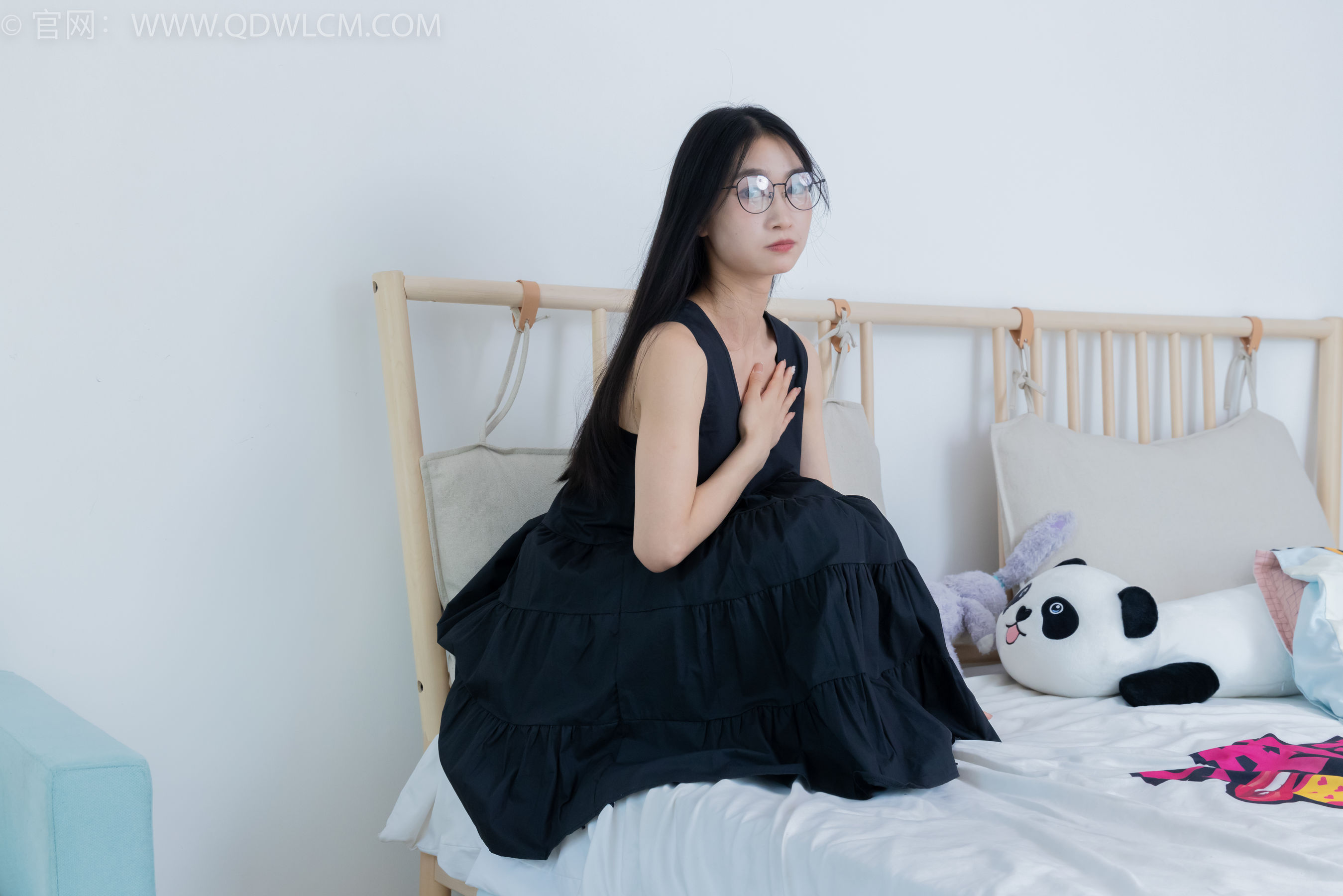 物恋传媒 No.2257 小影 -平底鞋、薄黑丝脚尖加固款/(150P)