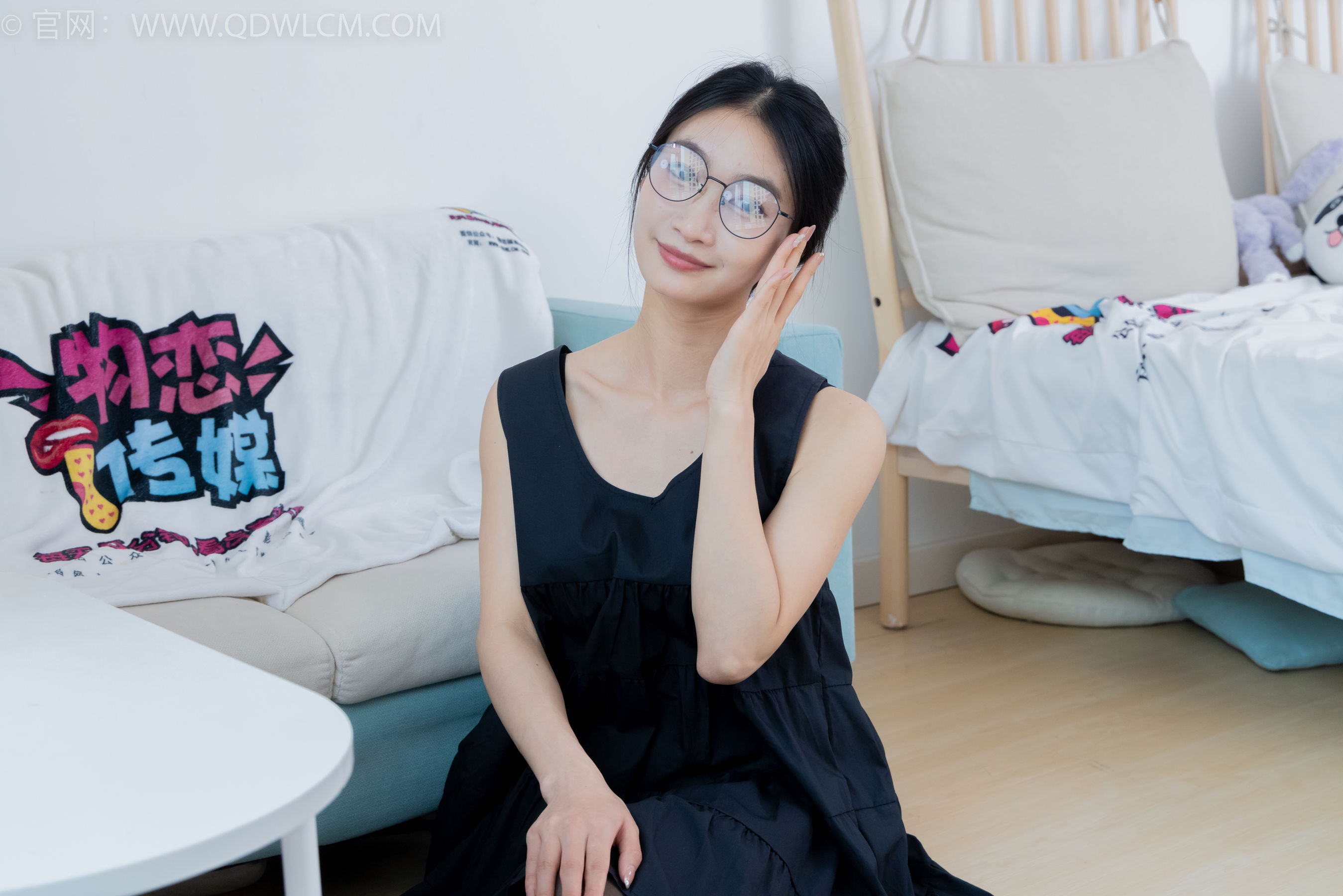 物恋传媒 No.2257 小影 -平底鞋、薄黑丝脚尖加固款/(150P)