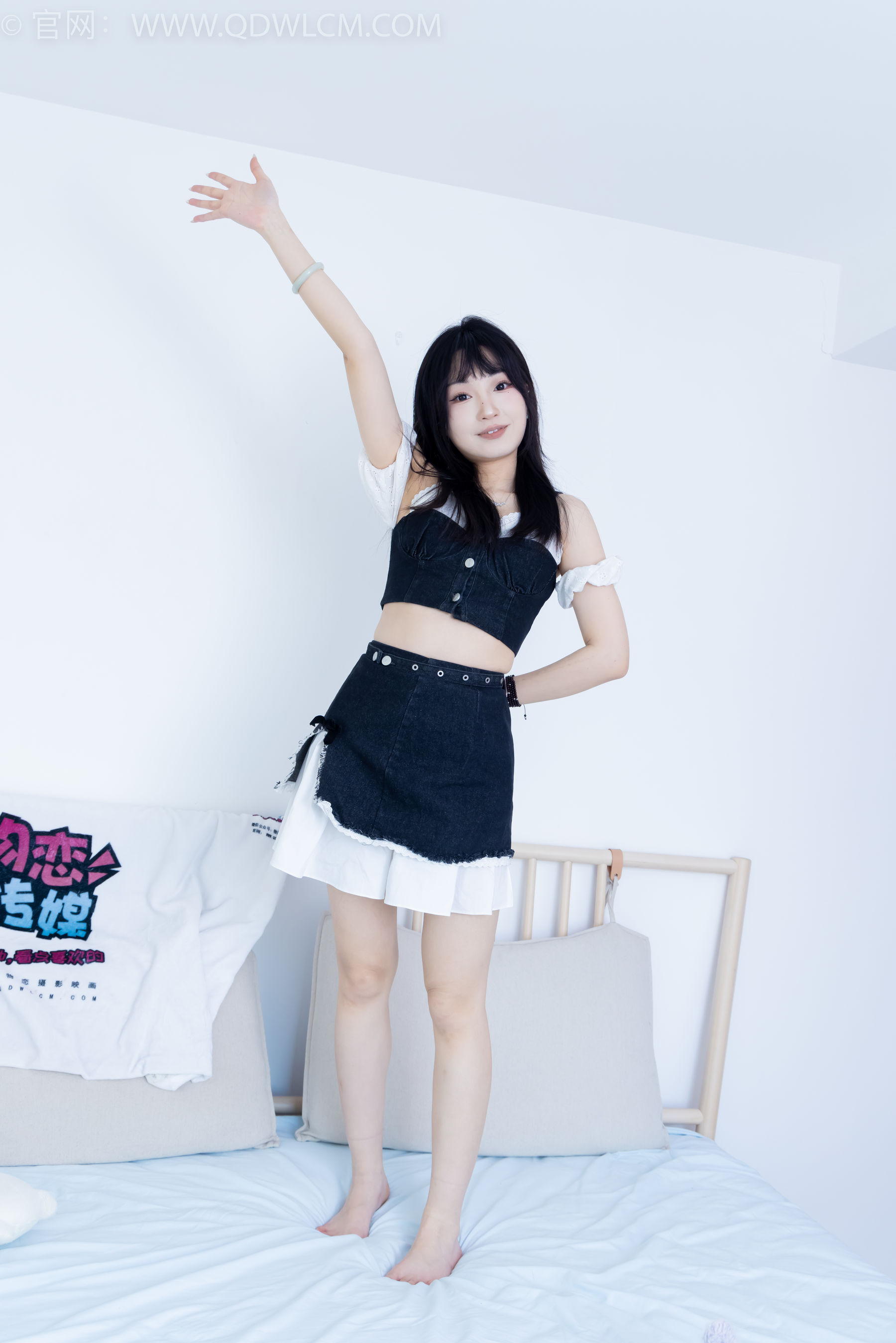 物恋传媒 No.2248 嘟嘟 -高跟凉鞋、薄黑丝、裸足/(160P)