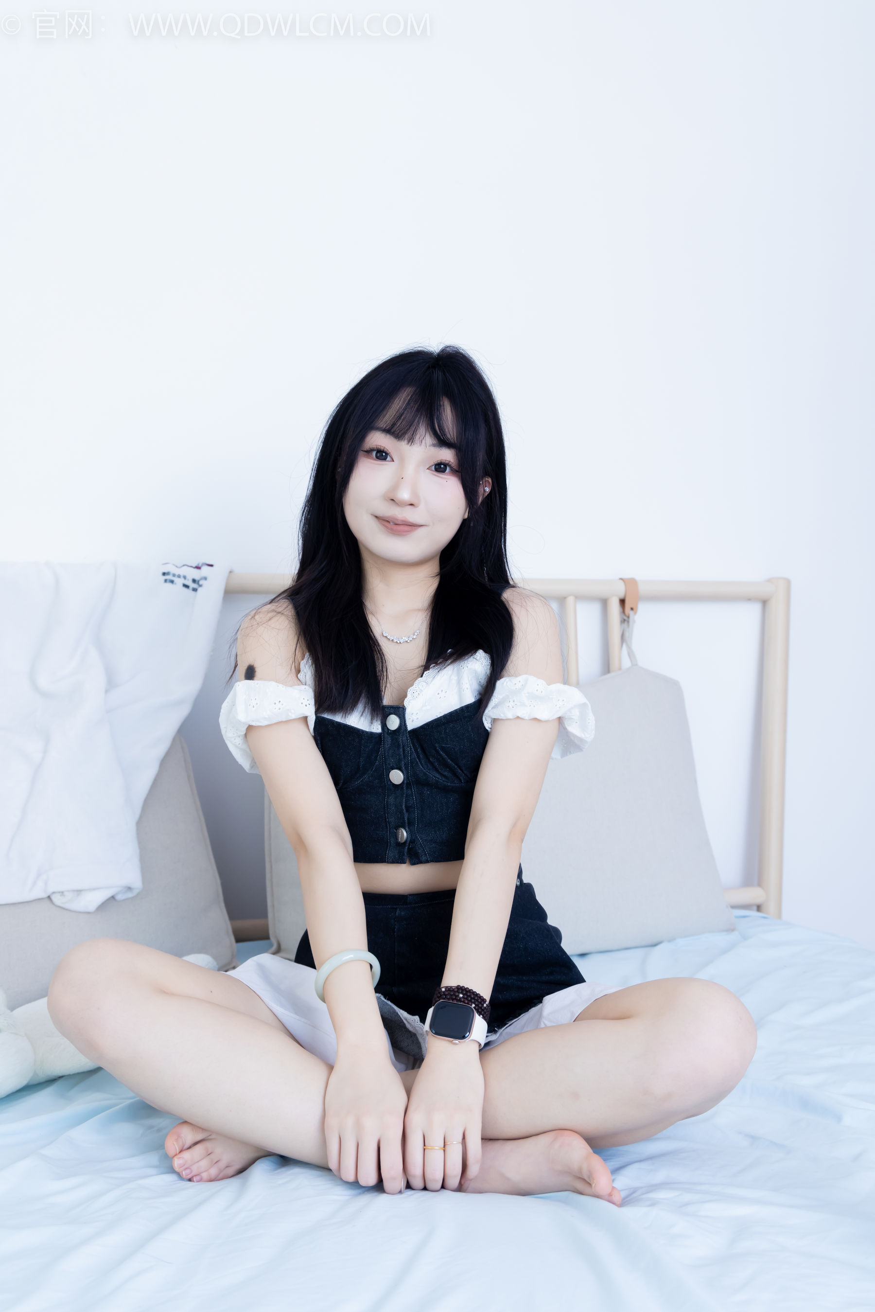 物恋传媒 No.2248 嘟嘟 -高跟凉鞋、薄黑丝、裸足/(160P)