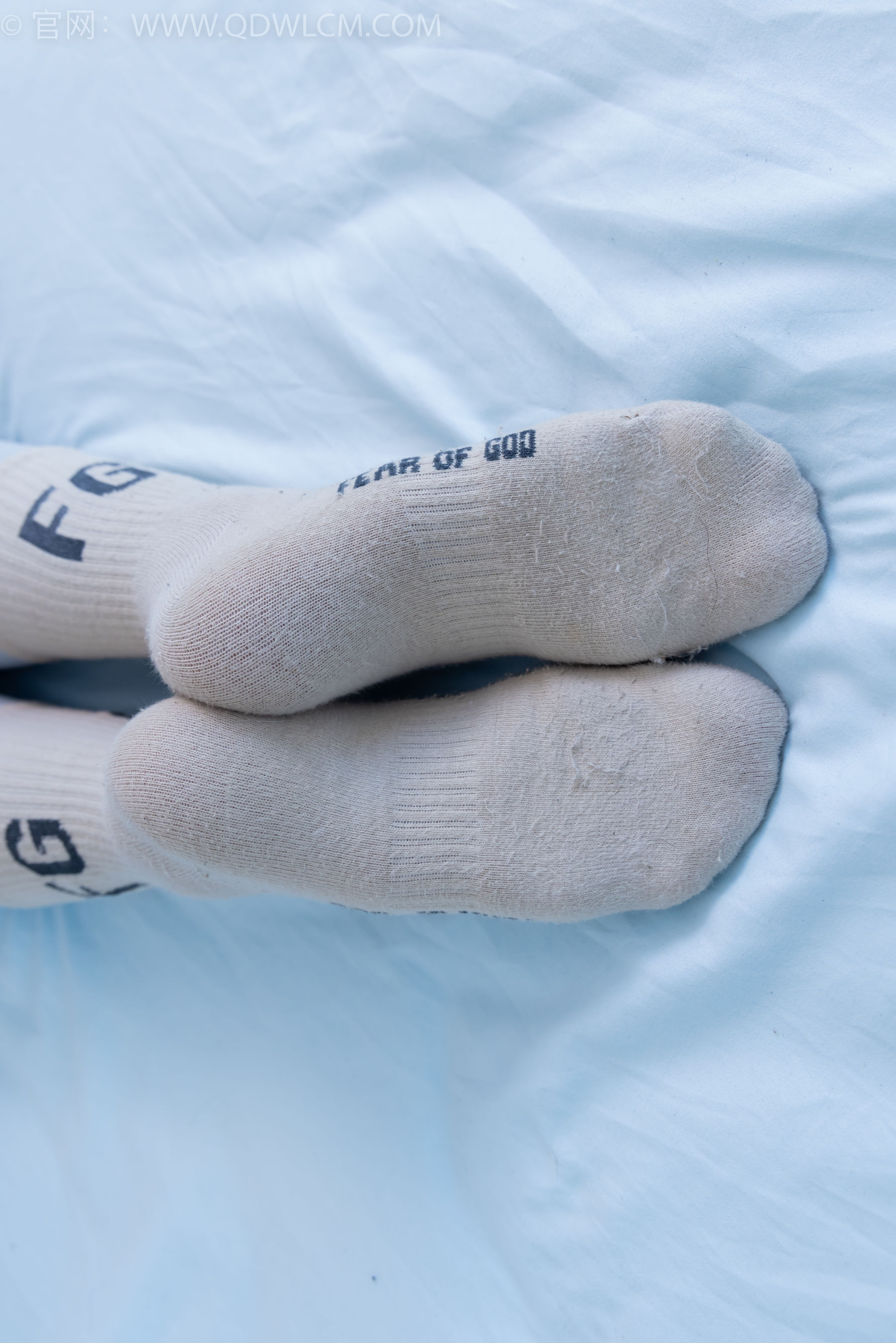 物恋传媒 No.2254 岚岚 -瑜伽裤、板鞋、两双棉袜/(160P)