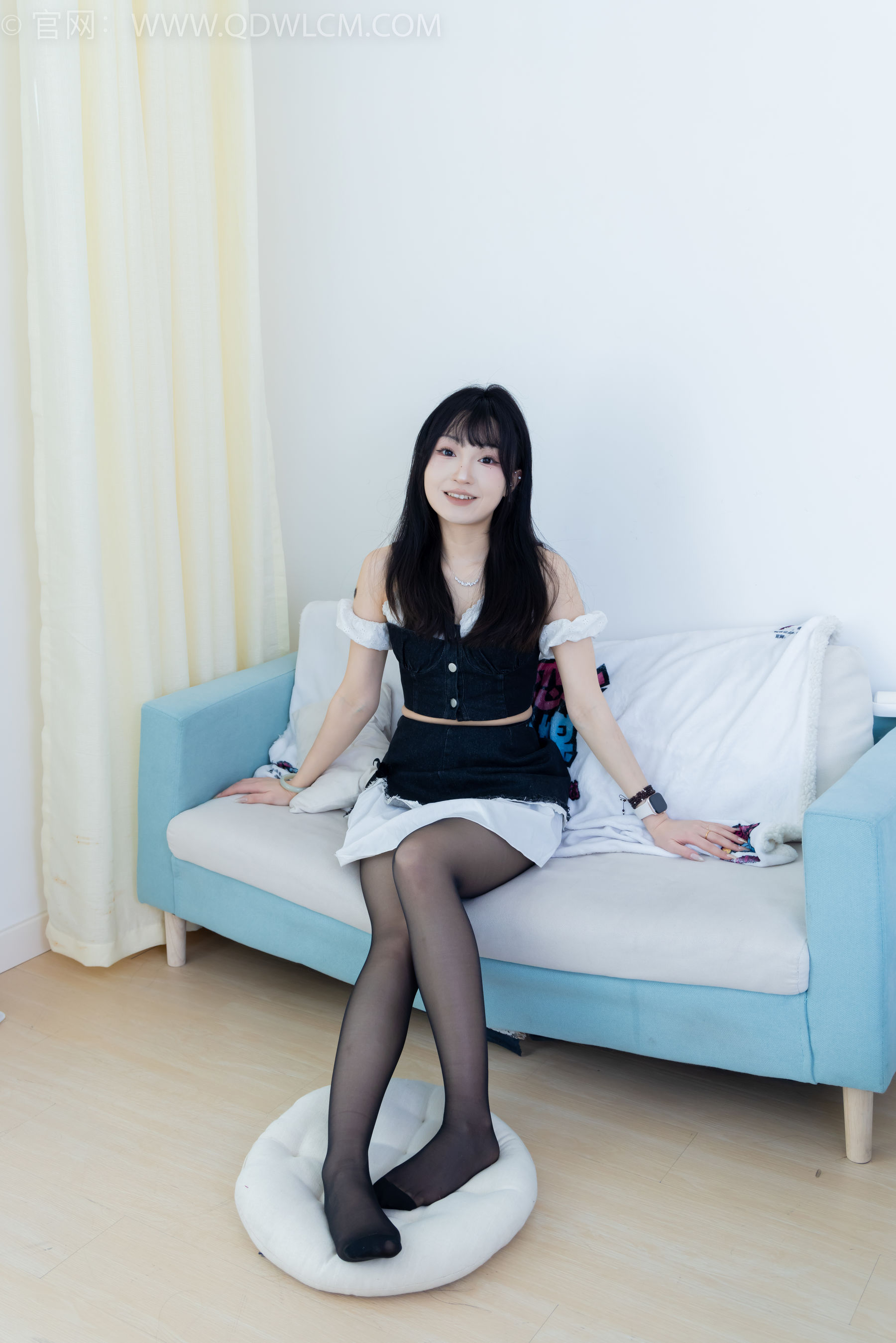 物恋传媒 No.2248 嘟嘟 -高跟凉鞋、薄黑丝、裸足/(160P)