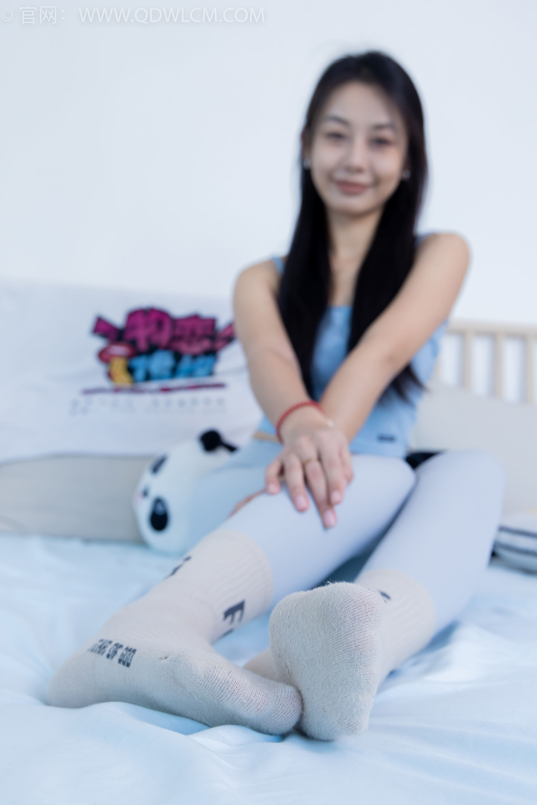 物恋传媒 No.2254 岚岚 -瑜伽裤、板鞋、两双棉袜/(160P)