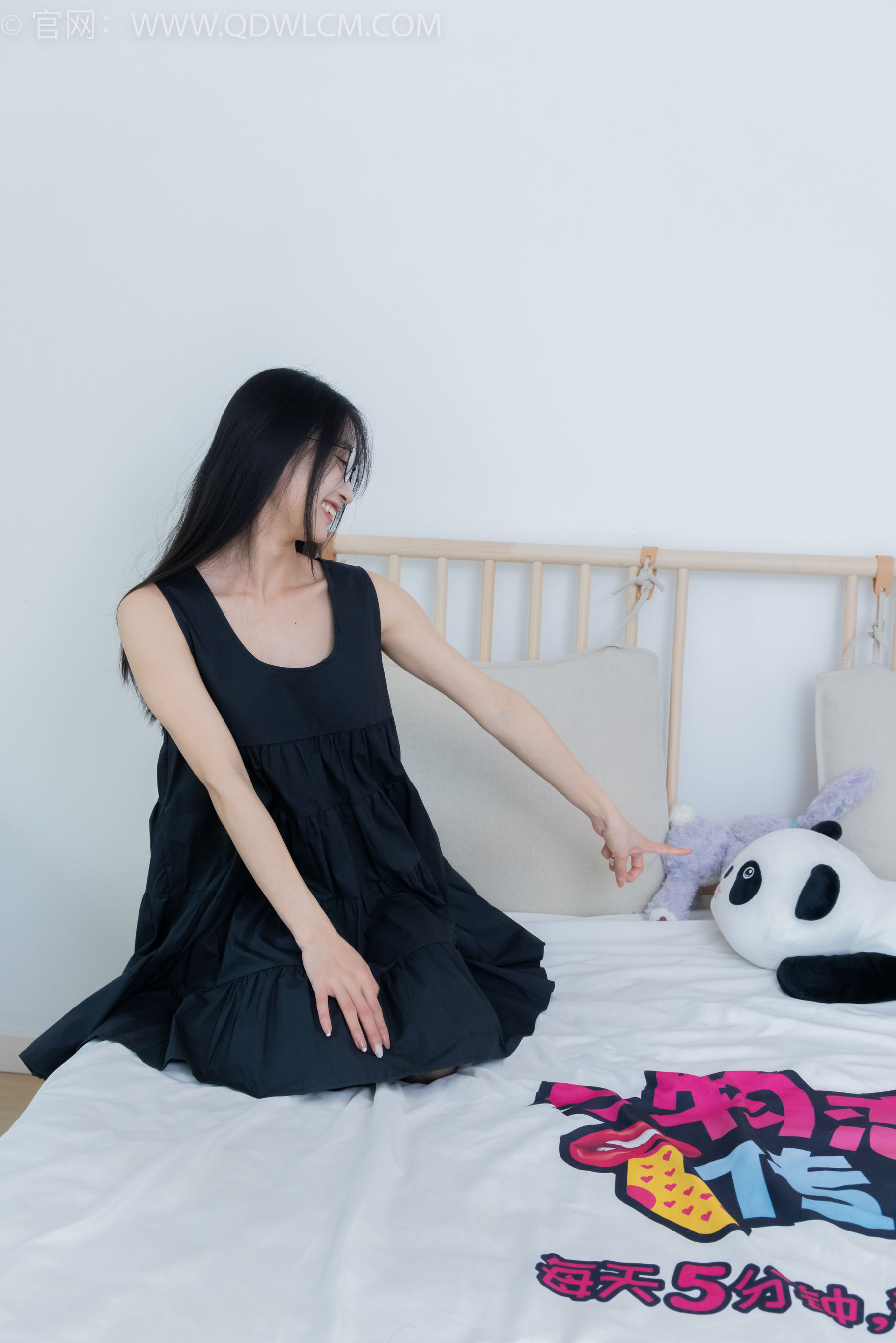 物恋传媒 No.2257 小影 -平底鞋、薄黑丝脚尖加固款/(150P)