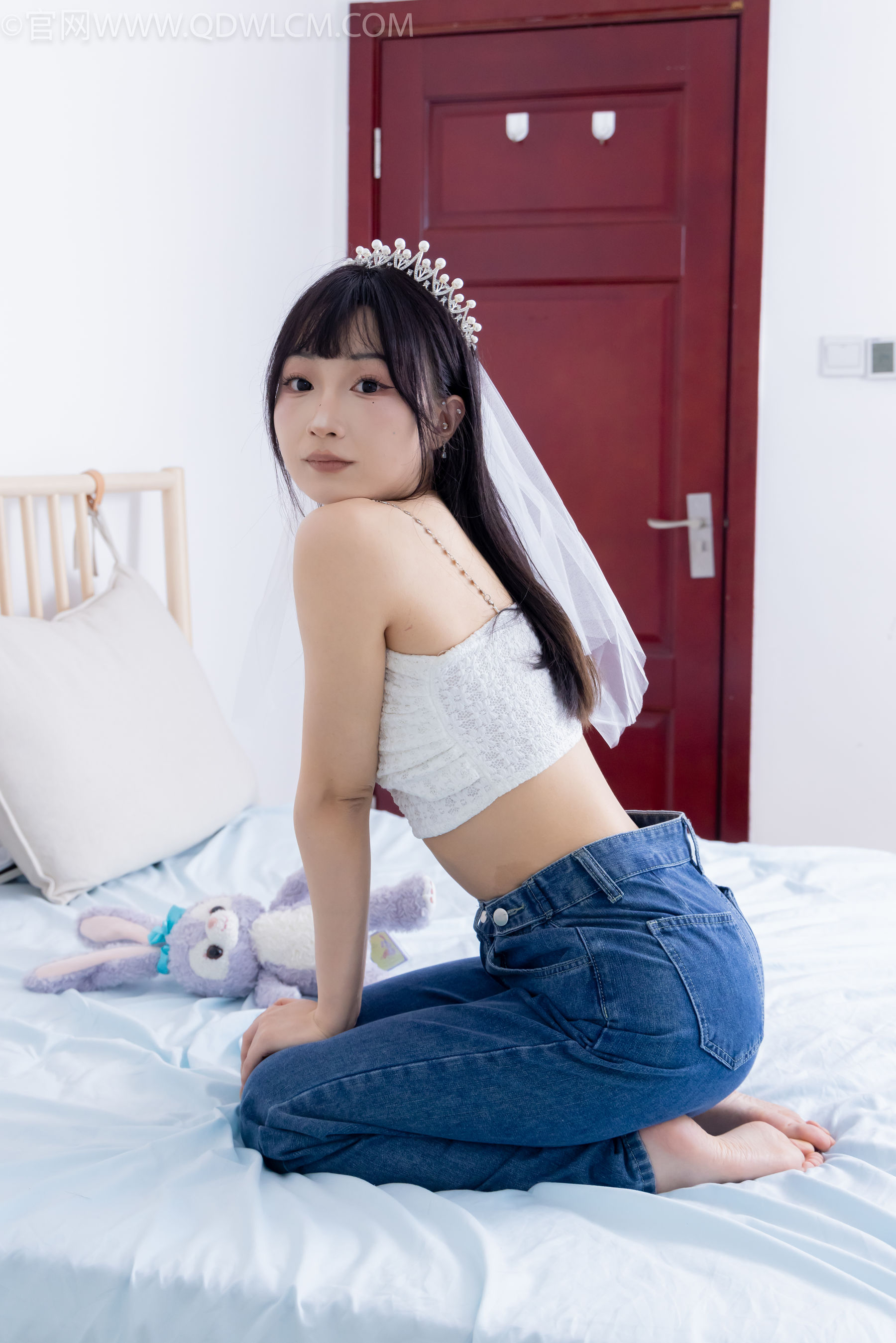 物恋传媒 No.2258 嘟嘟 -板鞋、白棉袜、裸足/(161P)