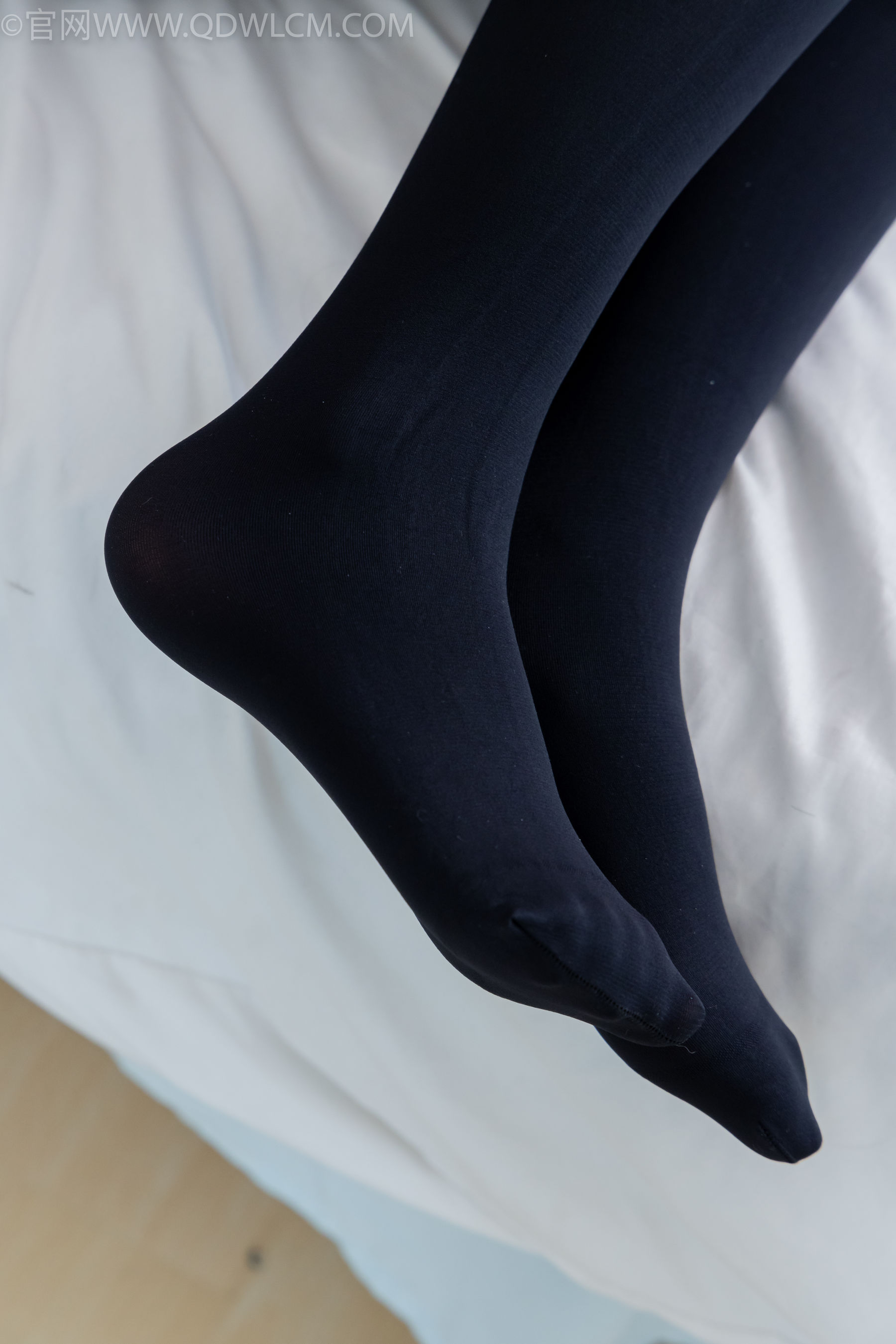 物恋传媒 No.2265 恬恬 -平底鞋、厚黑丝、厚黑丝踩奶油蛋糕剧情/(157P)