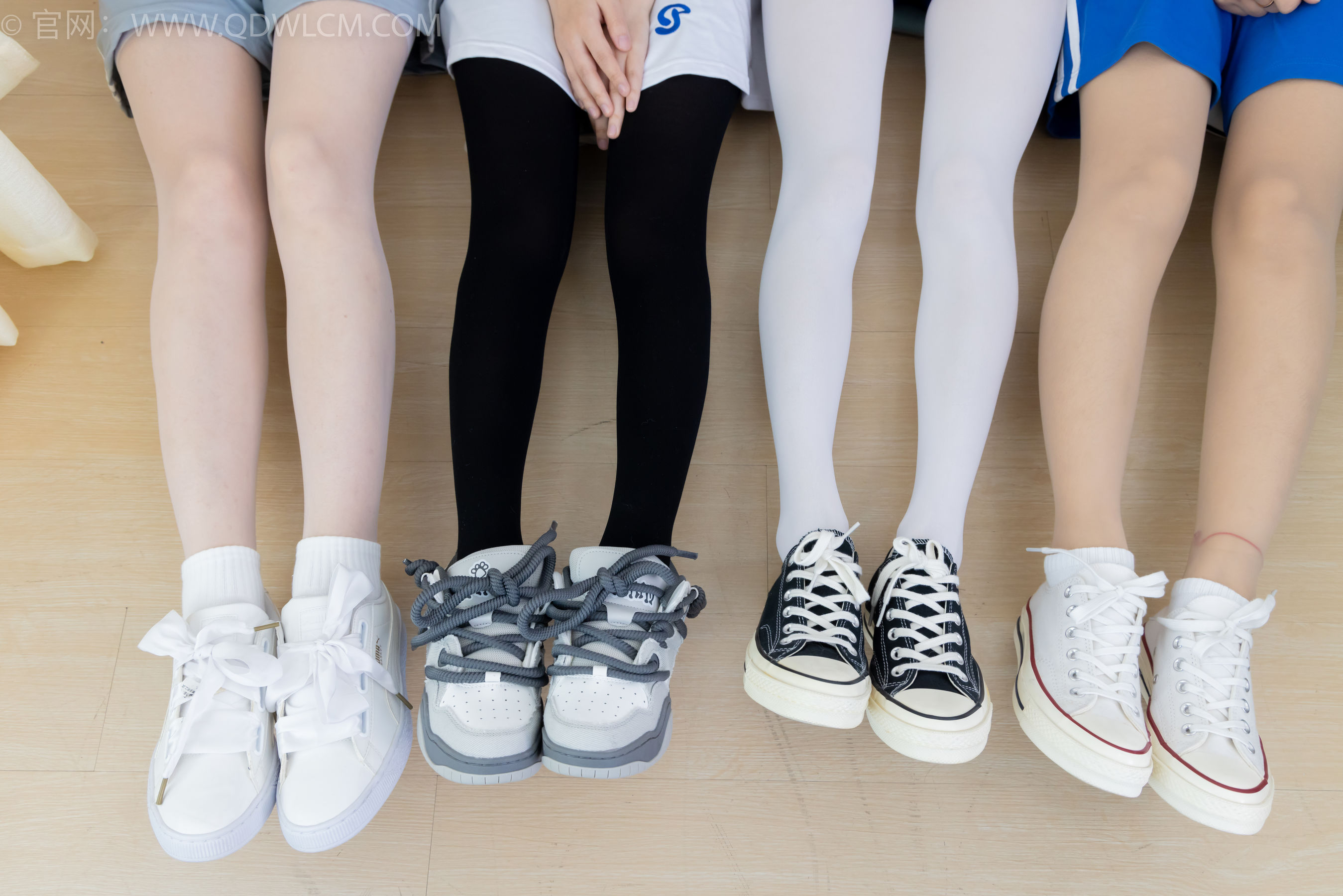 物恋传媒 No.2243 茯苓&岚岚&泡泡&米米 -新春快乐/(190P)