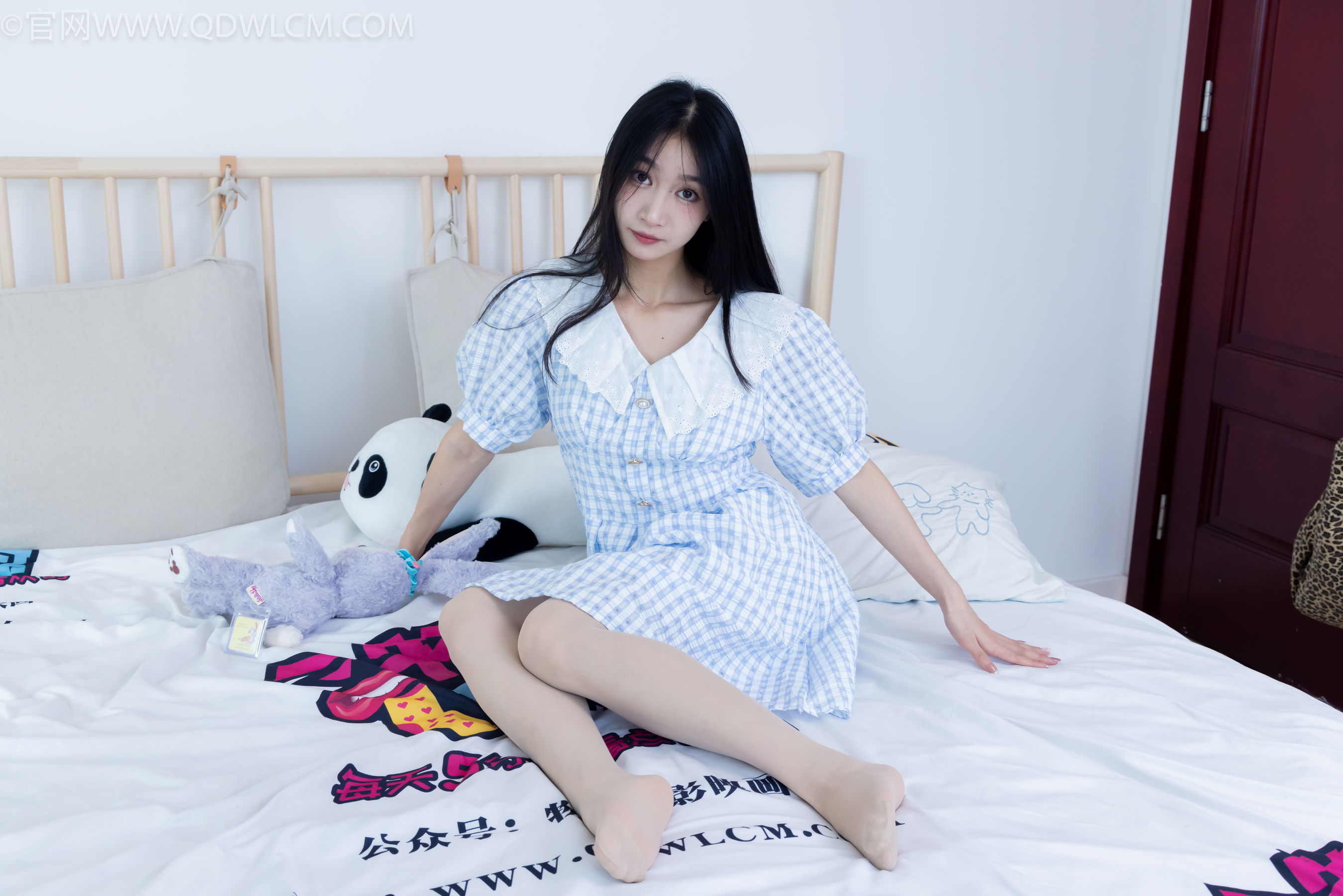 物恋传媒 No.2261 小影 -高跟鞋、白棉袜、薄肉丝/(167P)