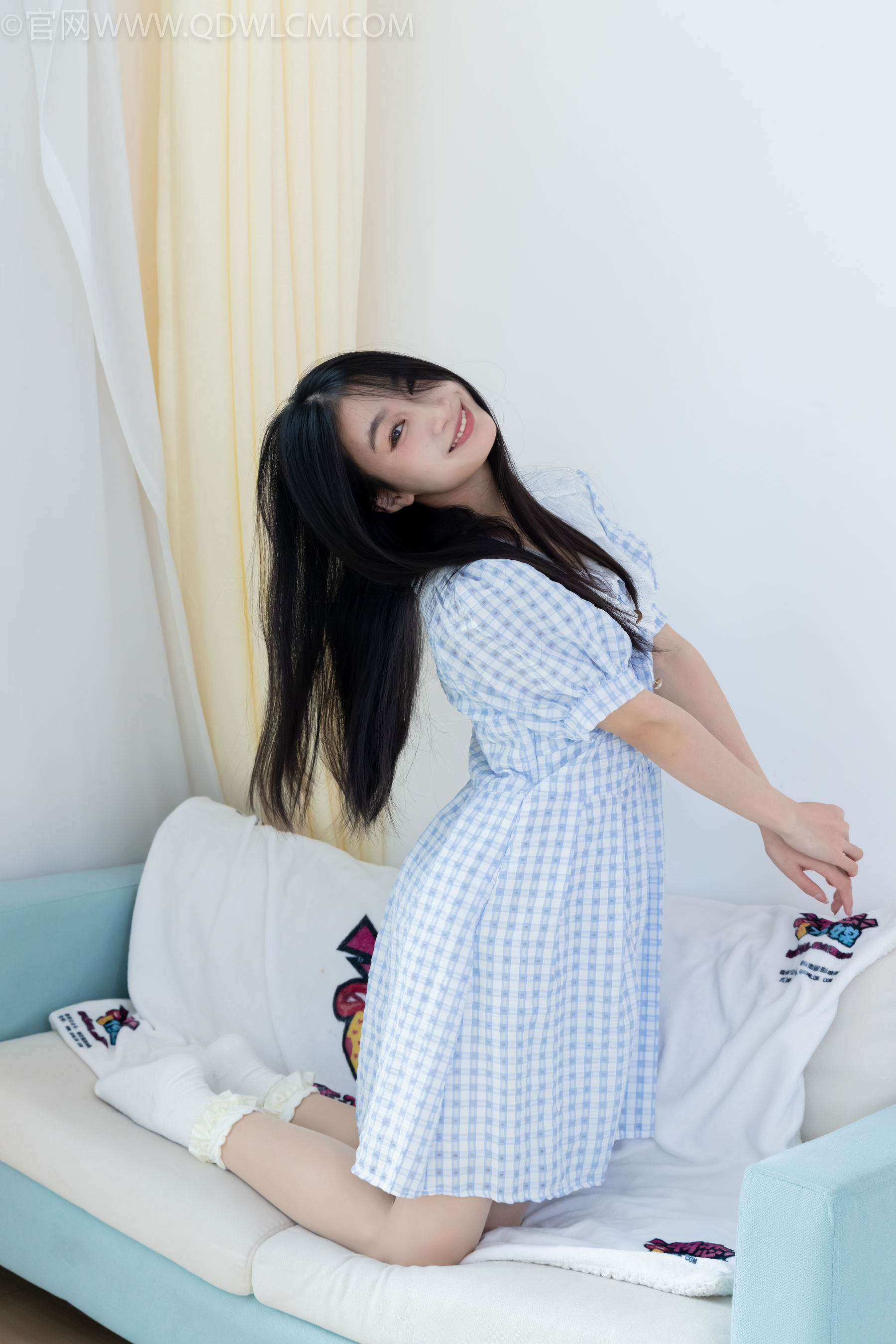 物恋传媒 No.2261 小影 -高跟鞋、白棉袜、薄肉丝/(167P)