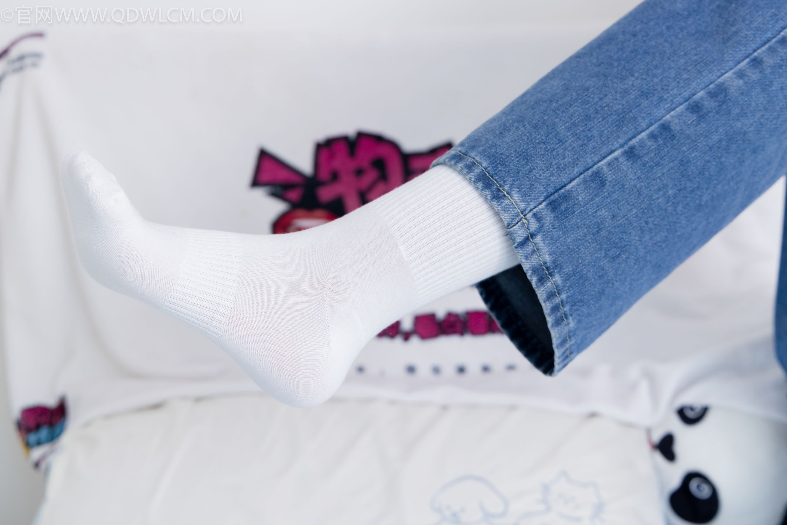 物恋传媒 No.2258 嘟嘟 -板鞋、白棉袜、裸足/(161P)