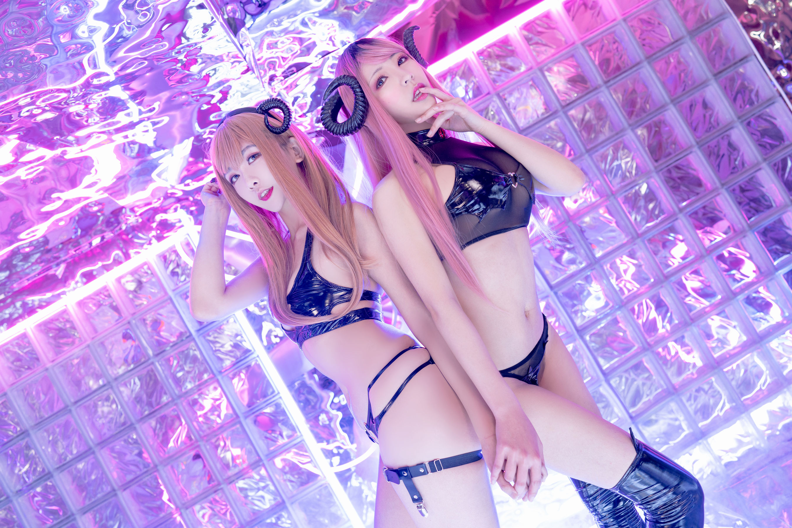 源纱希喵喵喵&镜子 - 魅魔双人/(28P)