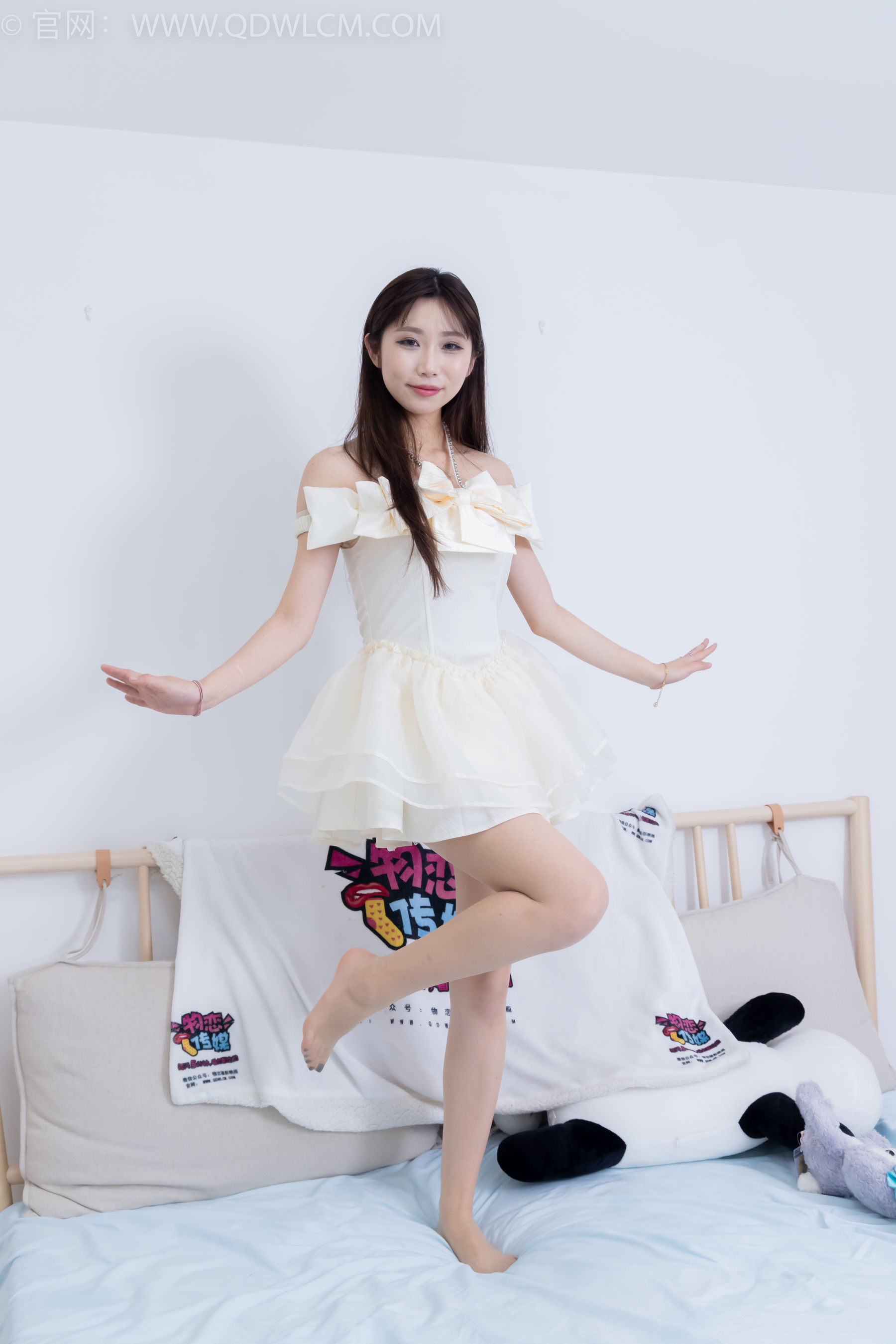 物恋传媒 No.2225 泡泡 -深情对白/(155P)