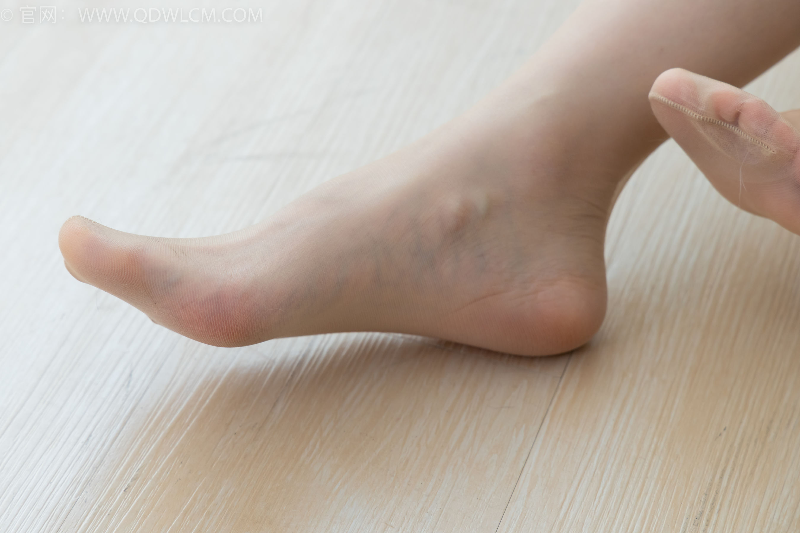 物恋传媒 No.2234 菜菜 -高跟鞋、肉丝、护士服/(159P)