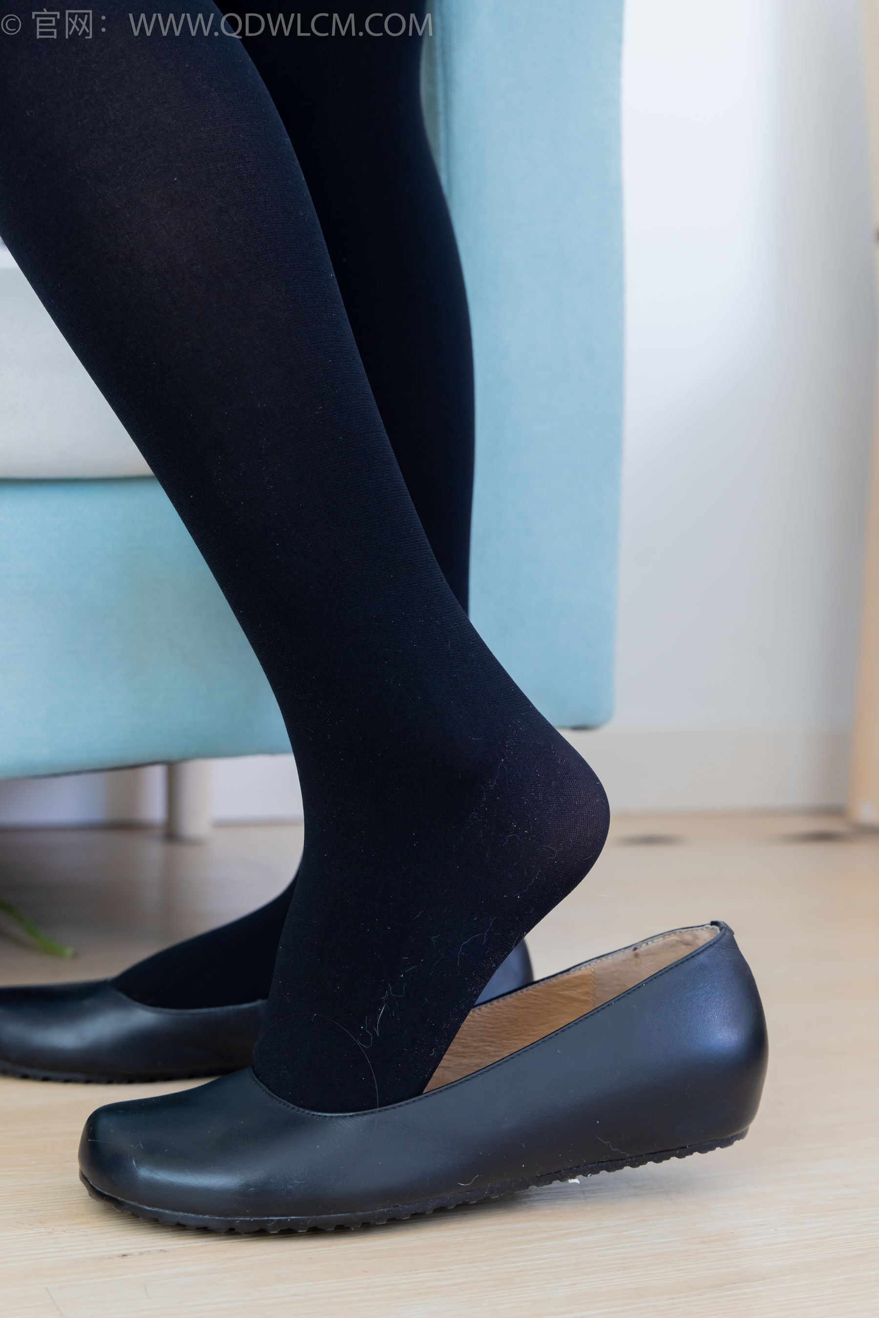 物恋传媒 No.2232 恬恬&樱桃 -皮鞋、厚黑丝、裸足、空姐制服/(150P)