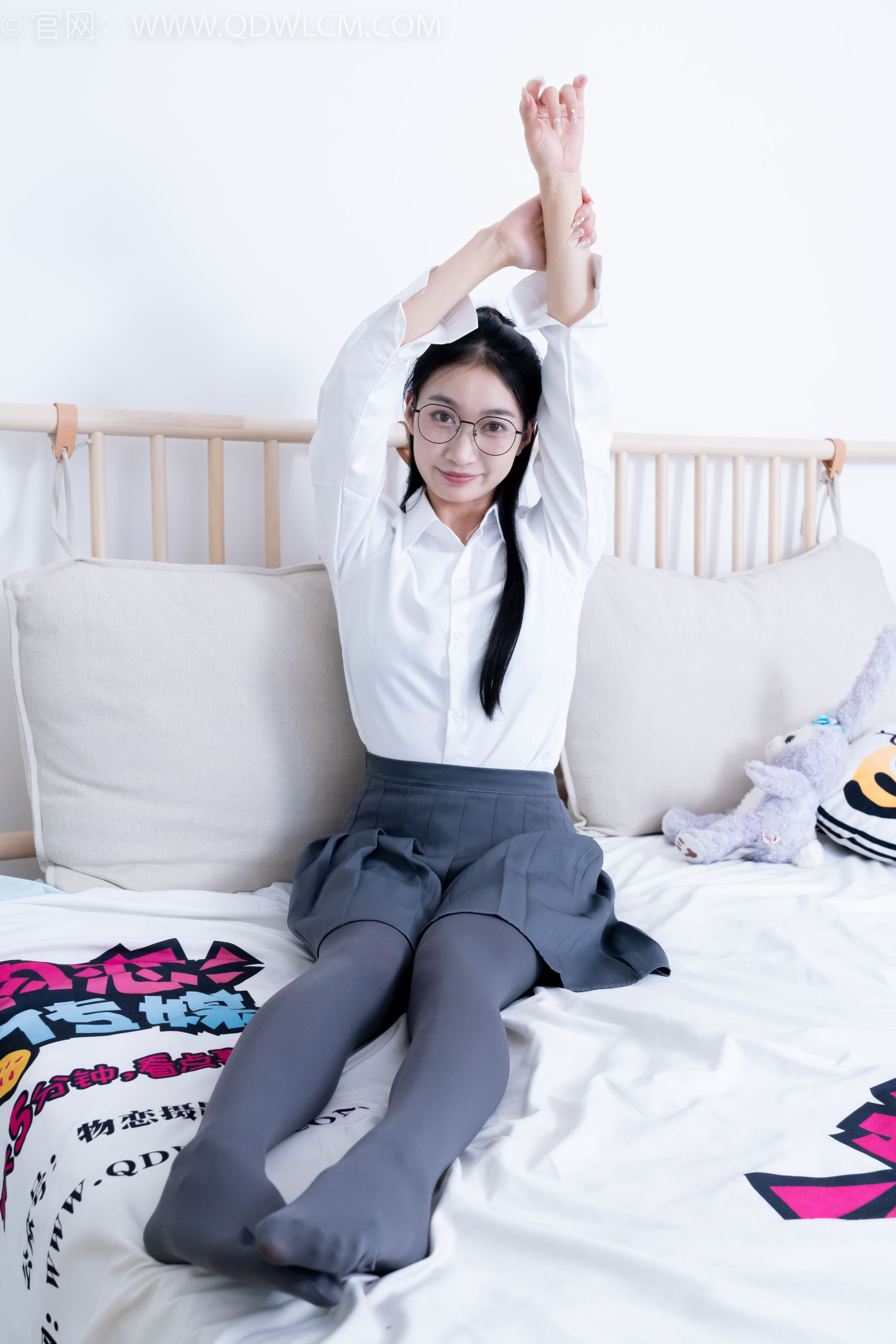 物恋传媒 No.2221 小影 -未来的诗/(160P)