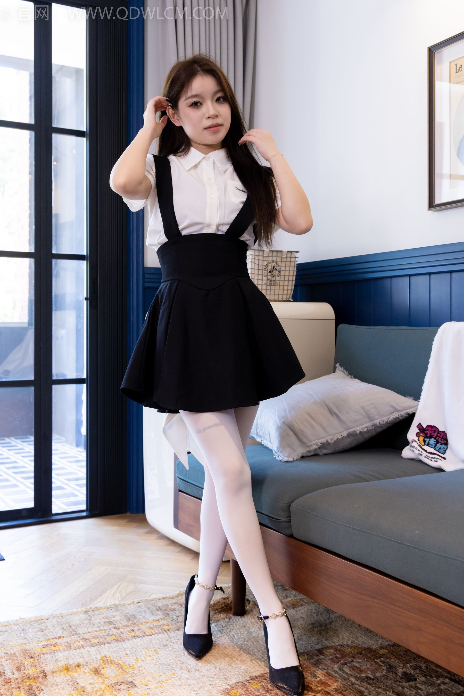 物恋传媒 No.2224 闪闪 -天明那道光/(160P)