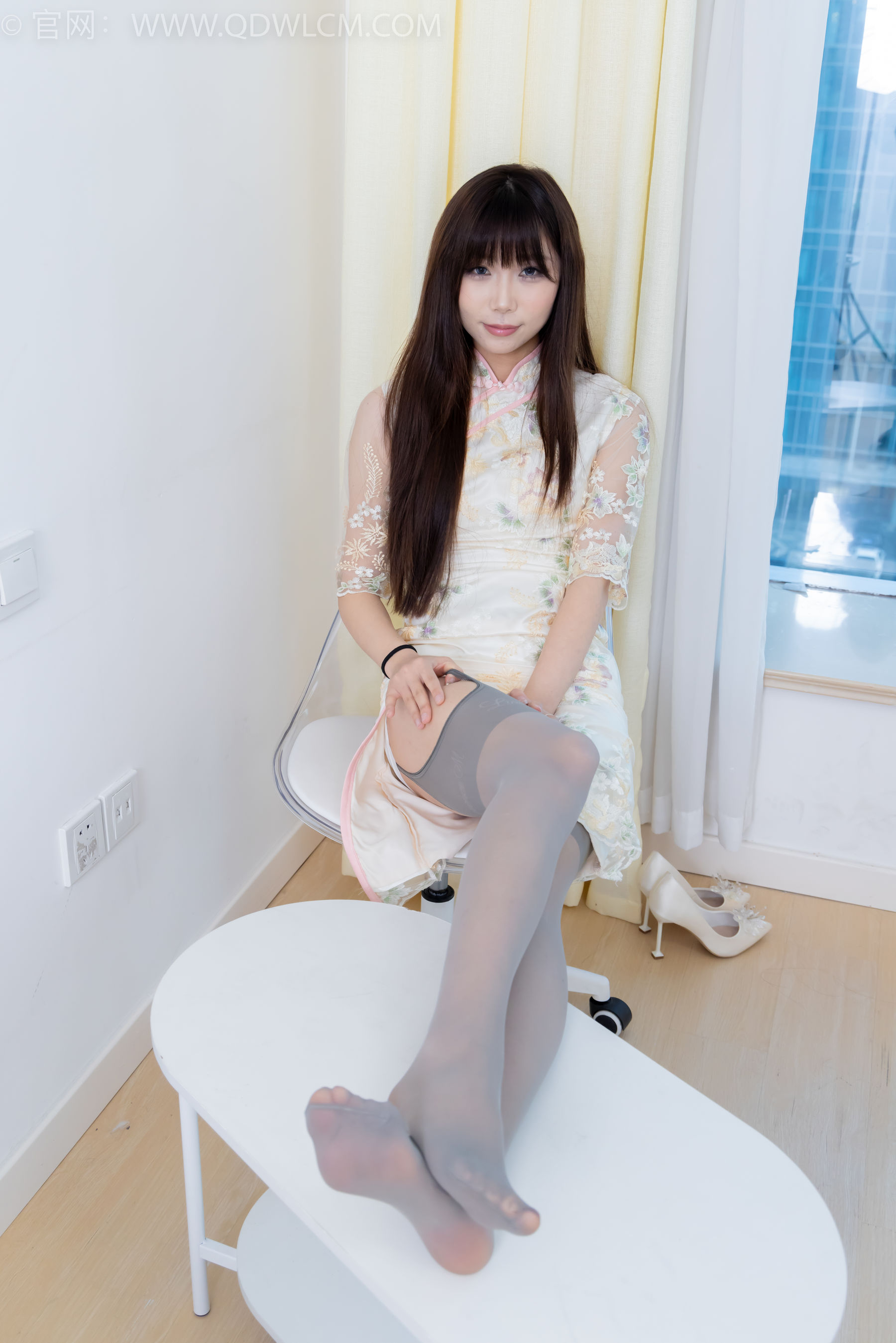 物恋传媒 No.2223 泡泡 -凄美的离别/(170P)