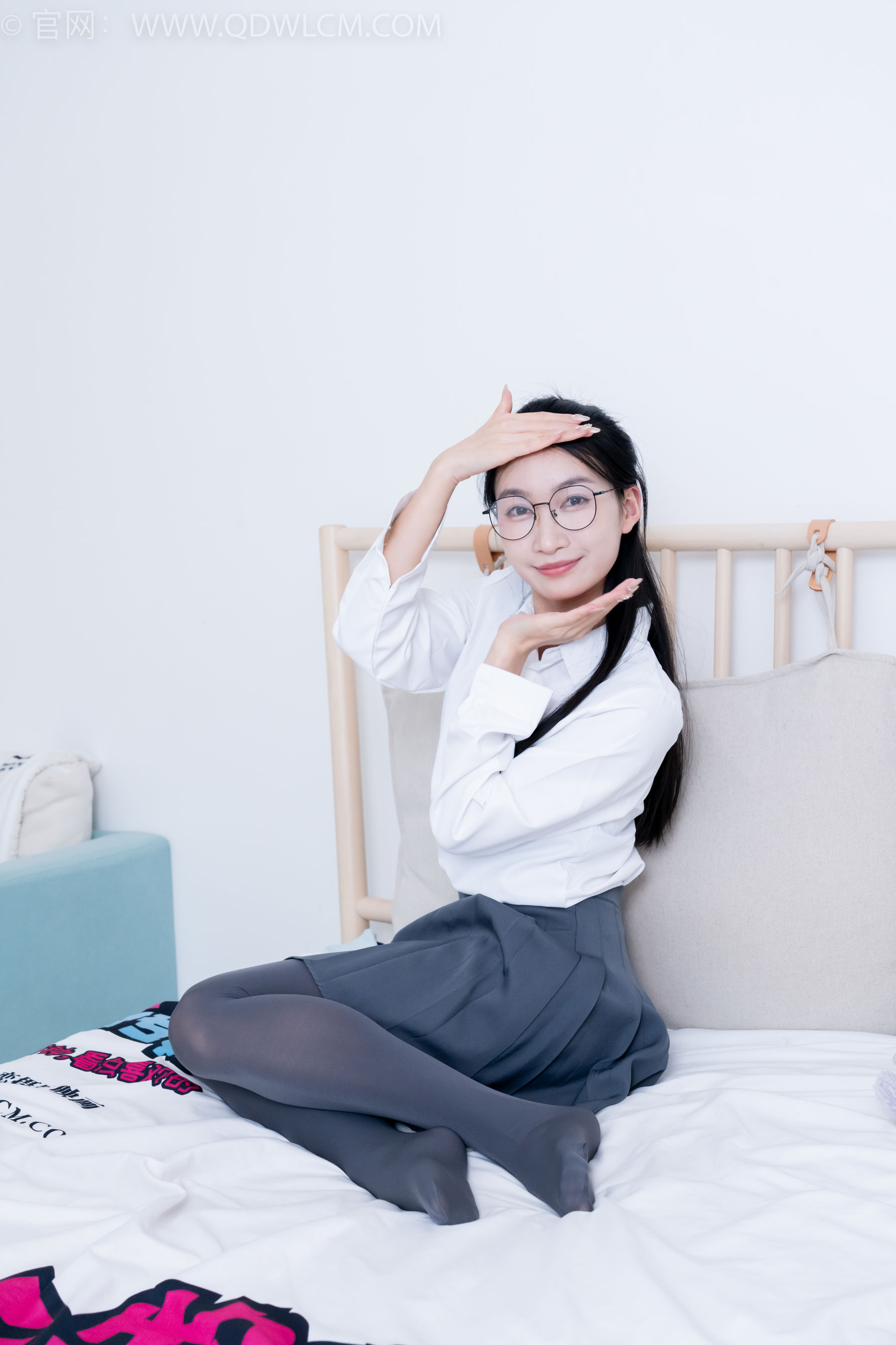 物恋传媒 No.2221 小影 -未来的诗/(160P)