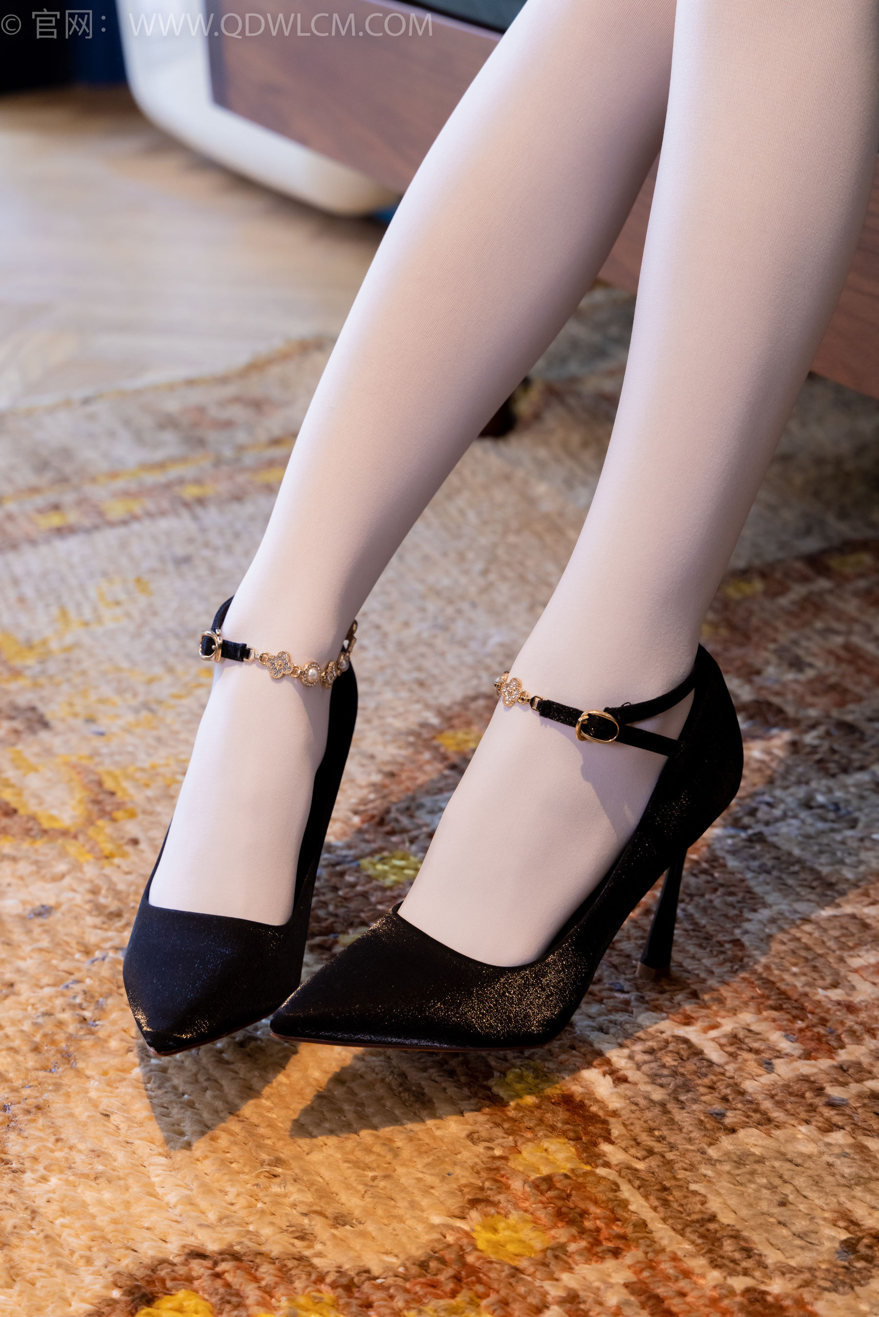 物恋传媒 No.2224 闪闪 -天明那道光/(160P)