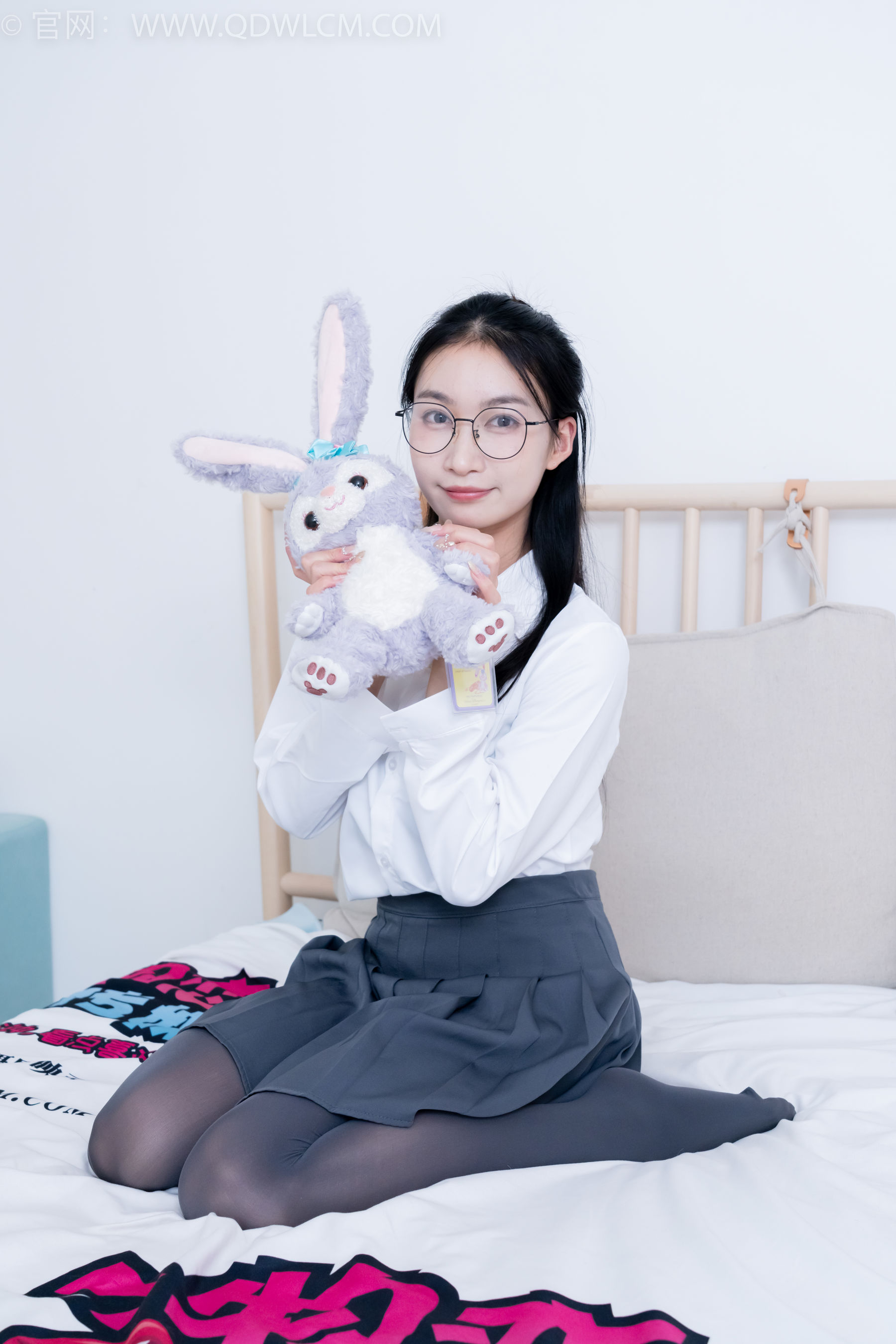 物恋传媒 No.2221 小影 -未来的诗/(160P)