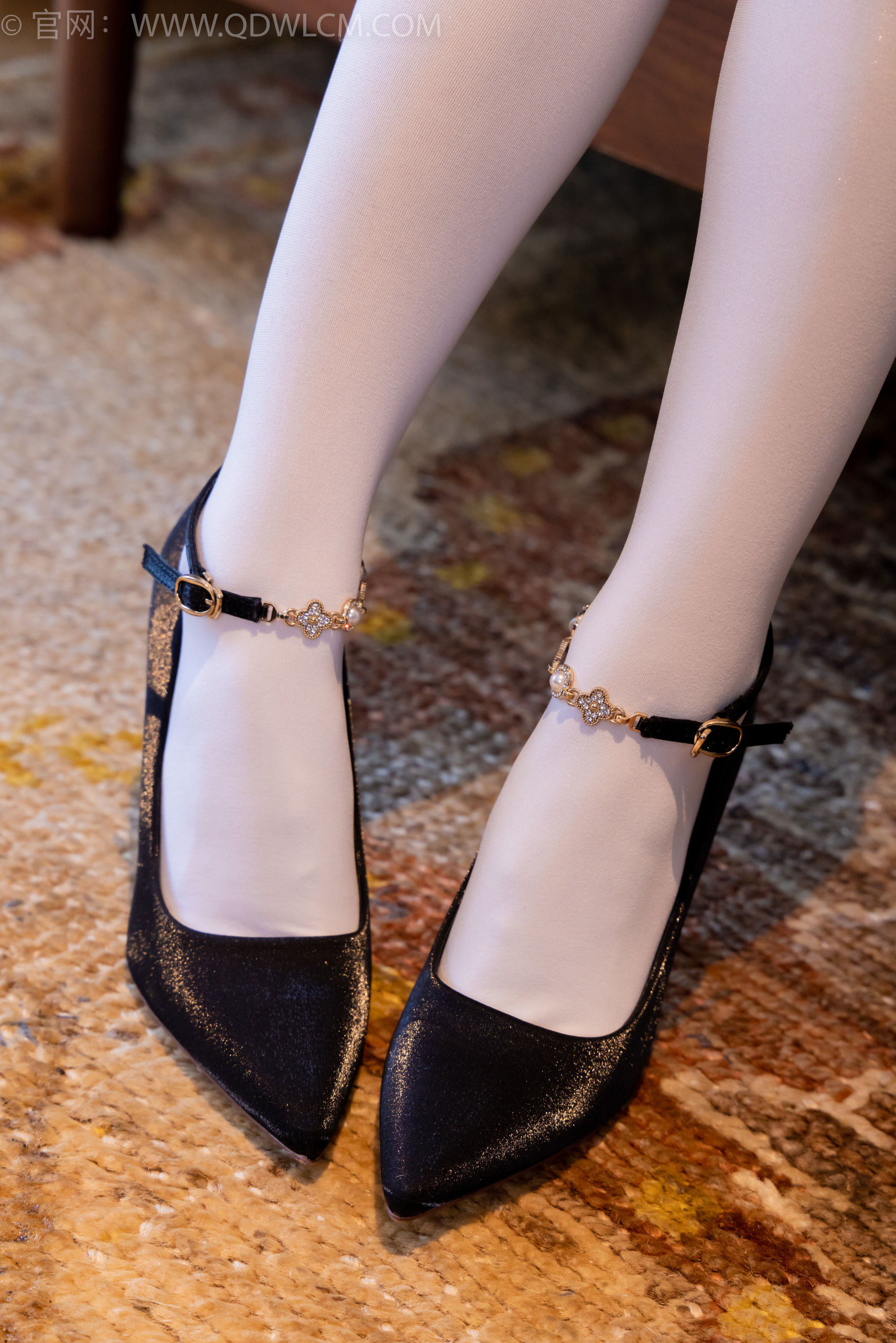 物恋传媒 No.2224 闪闪 -天明那道光/(160P)