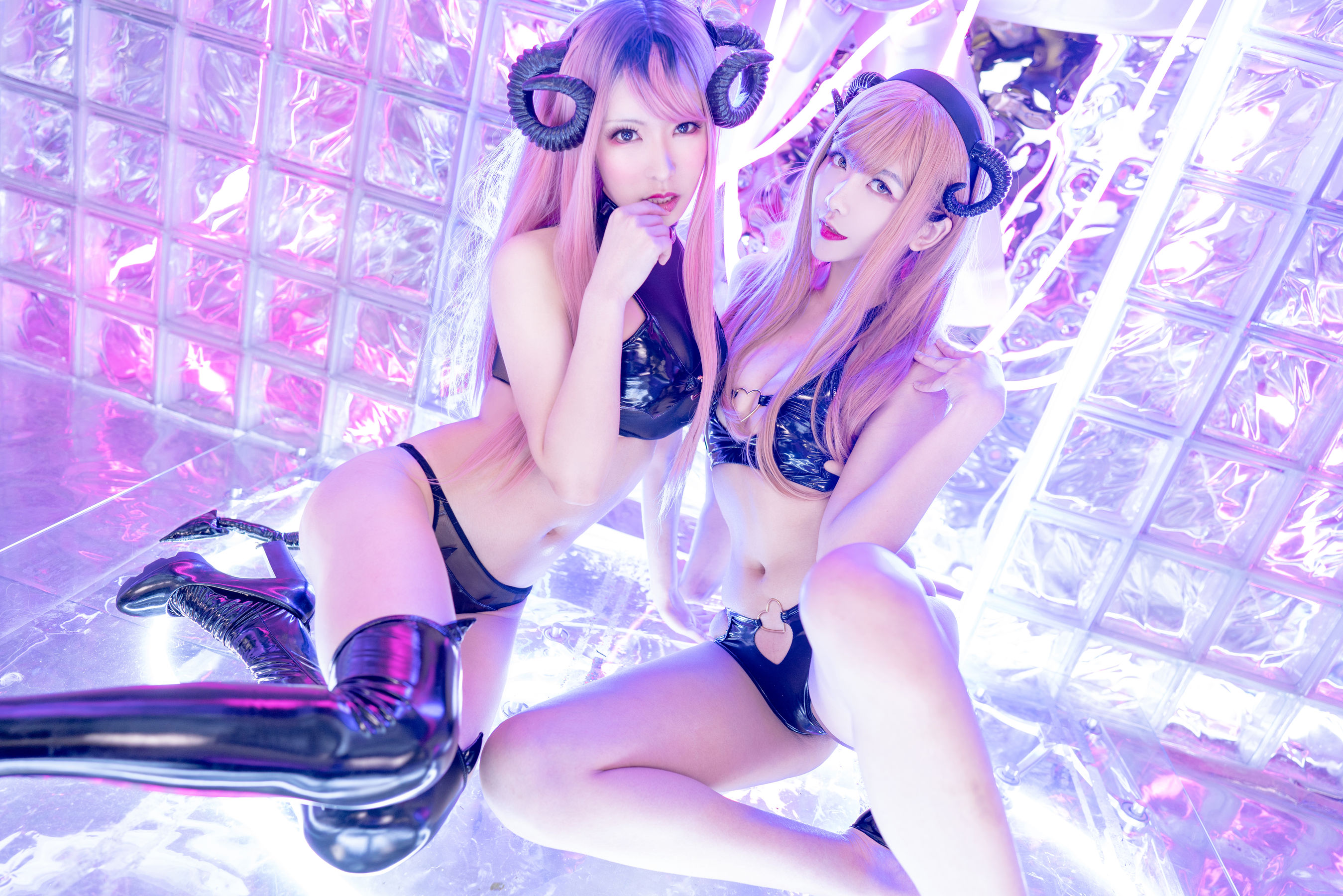 源纱希喵喵喵&镜子 - 魅魔双人/(28P)