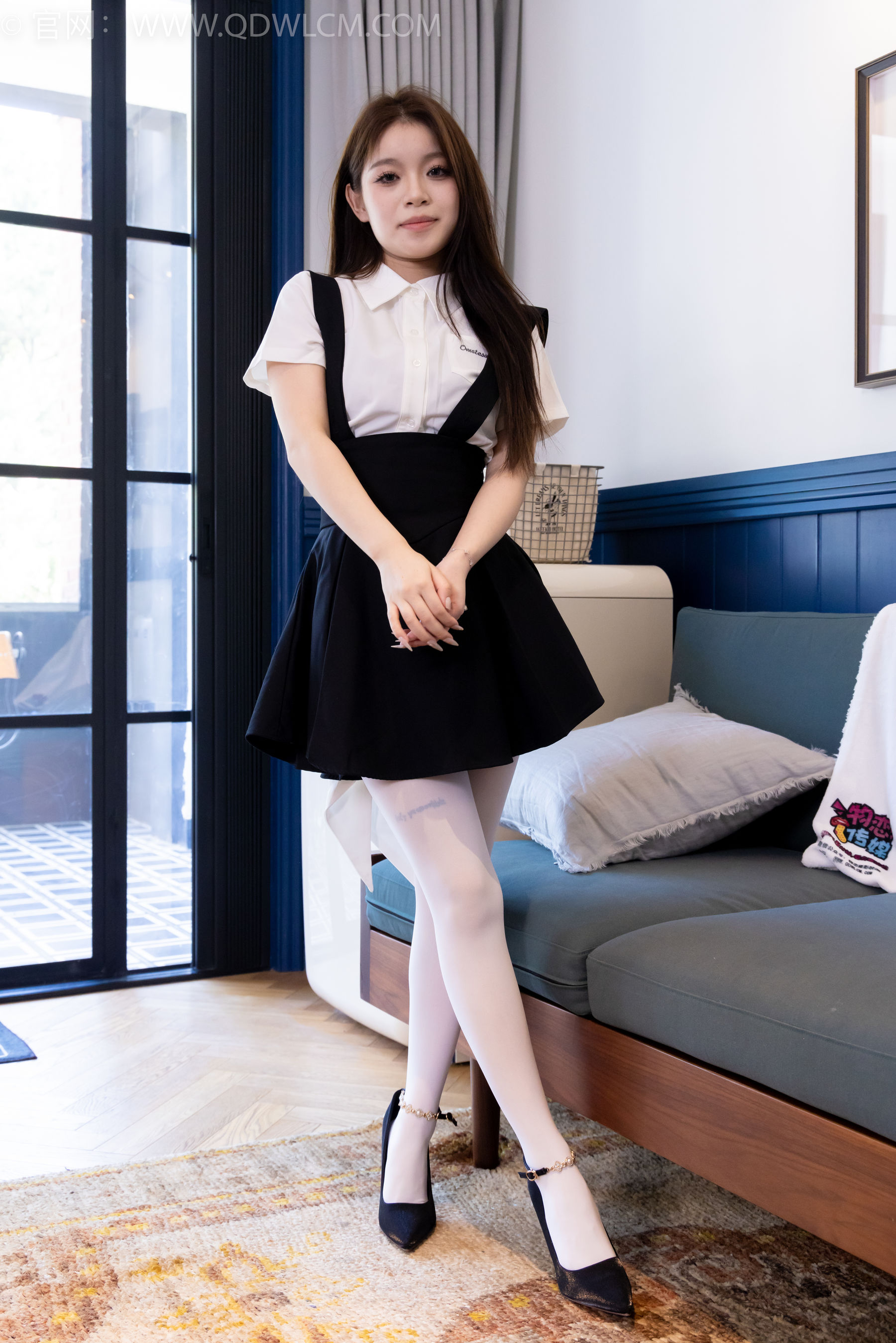 物恋传媒 No.2224 闪闪 -天明那道光/(160P)