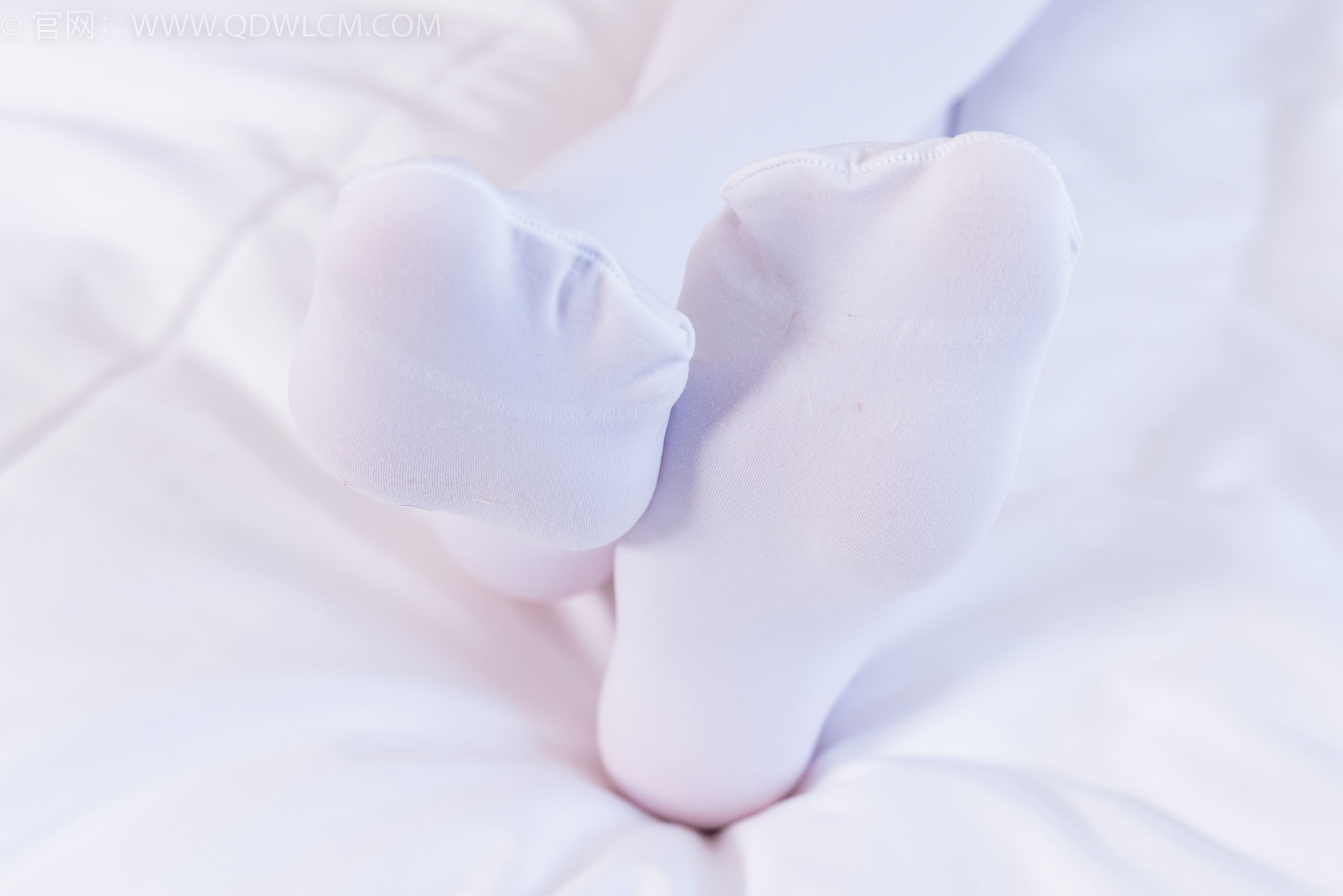 物恋传媒 No.2224 闪闪 -天明那道光/(160P)