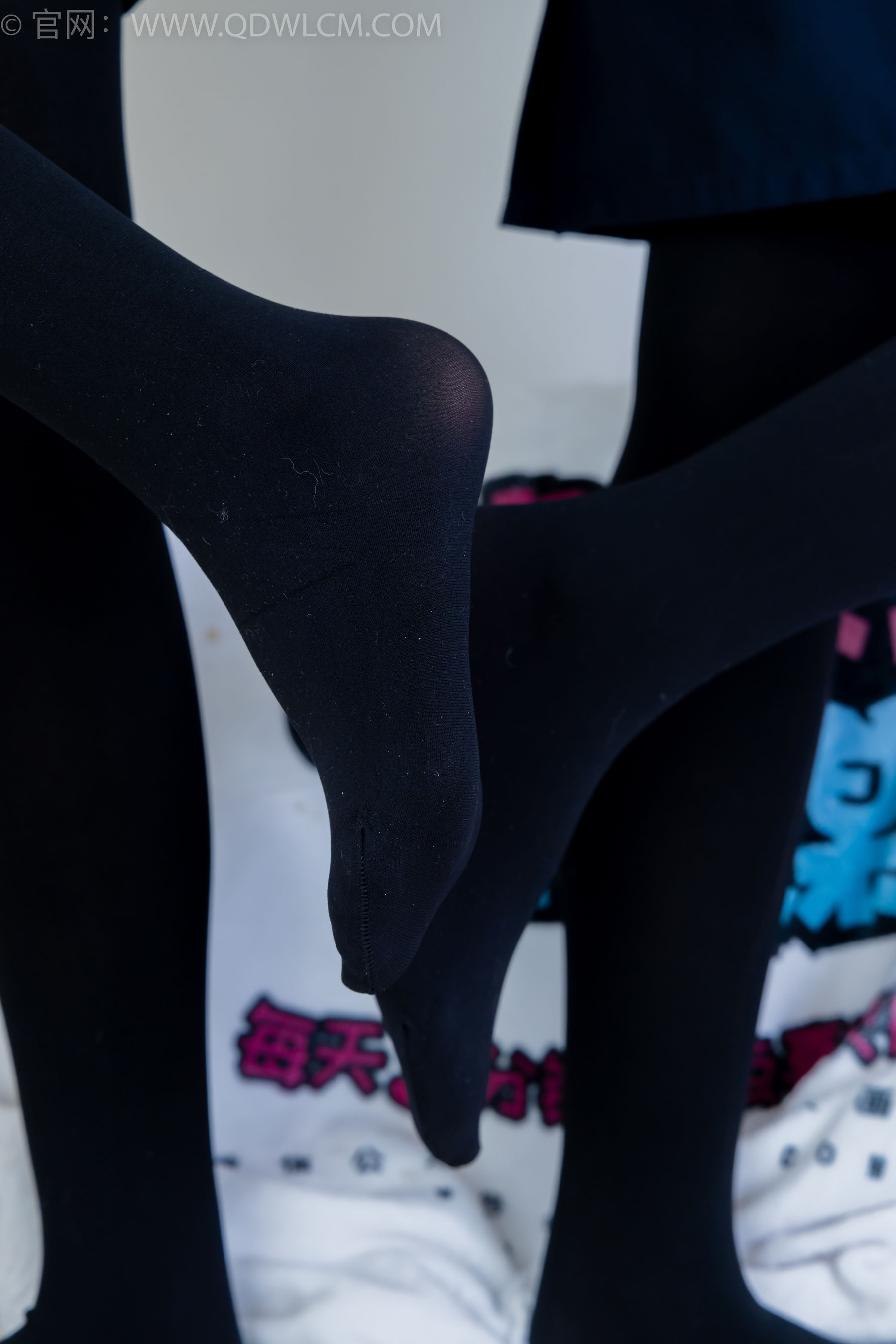 物恋传媒 No.2232 恬恬&樱桃 -皮鞋、厚黑丝、裸足、空姐制服/(150P)