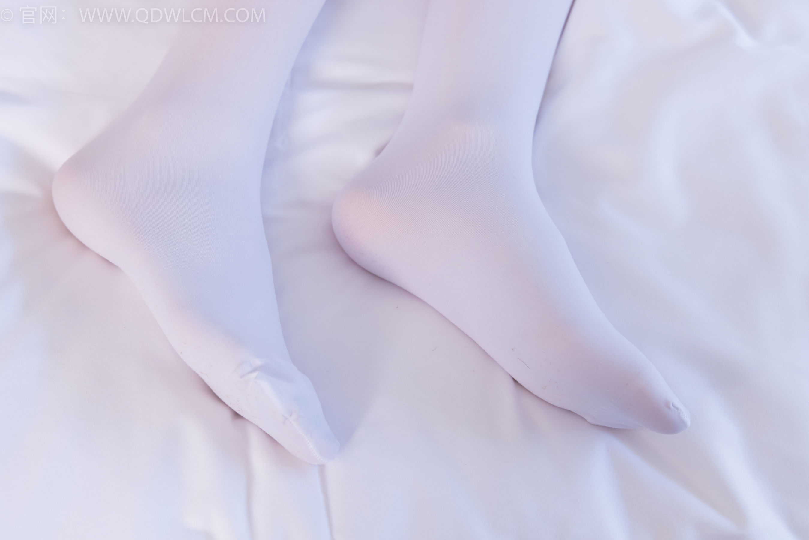 物恋传媒 No.2224 闪闪 -天明那道光/(160P)