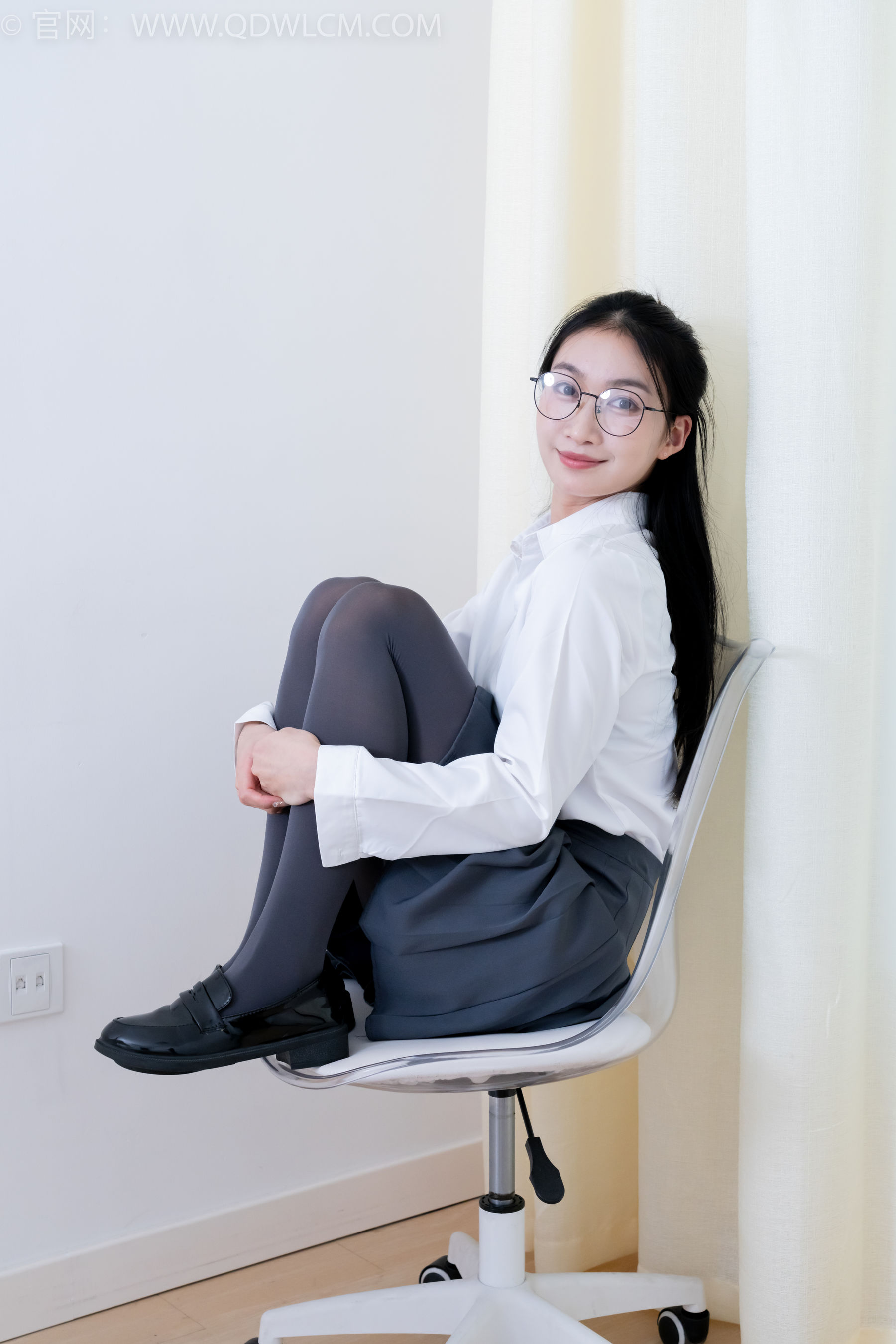 物恋传媒 No.2221 小影 -未来的诗/(160P)