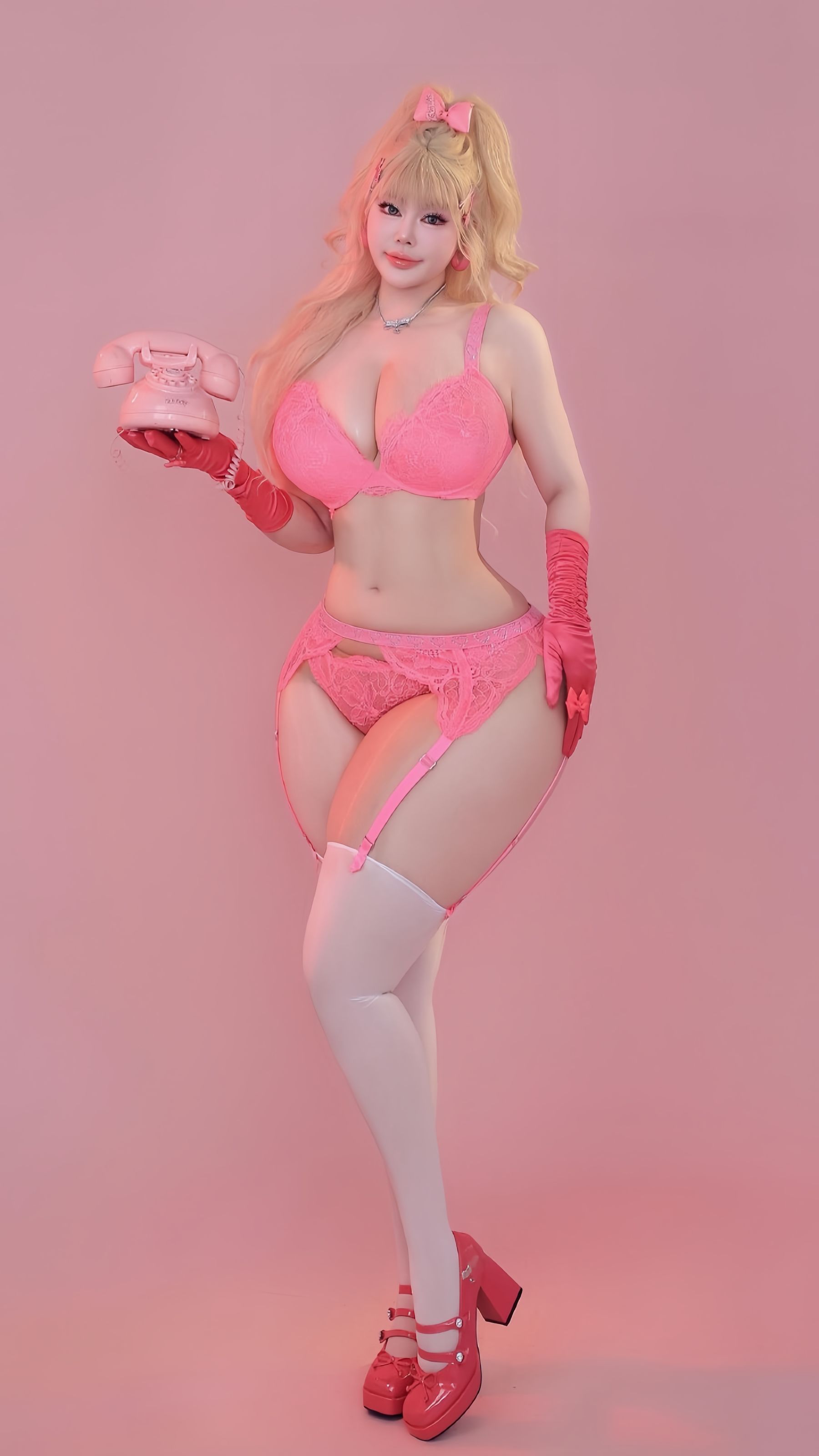 爆爆猪炸 - 粉红御姐/(20P)