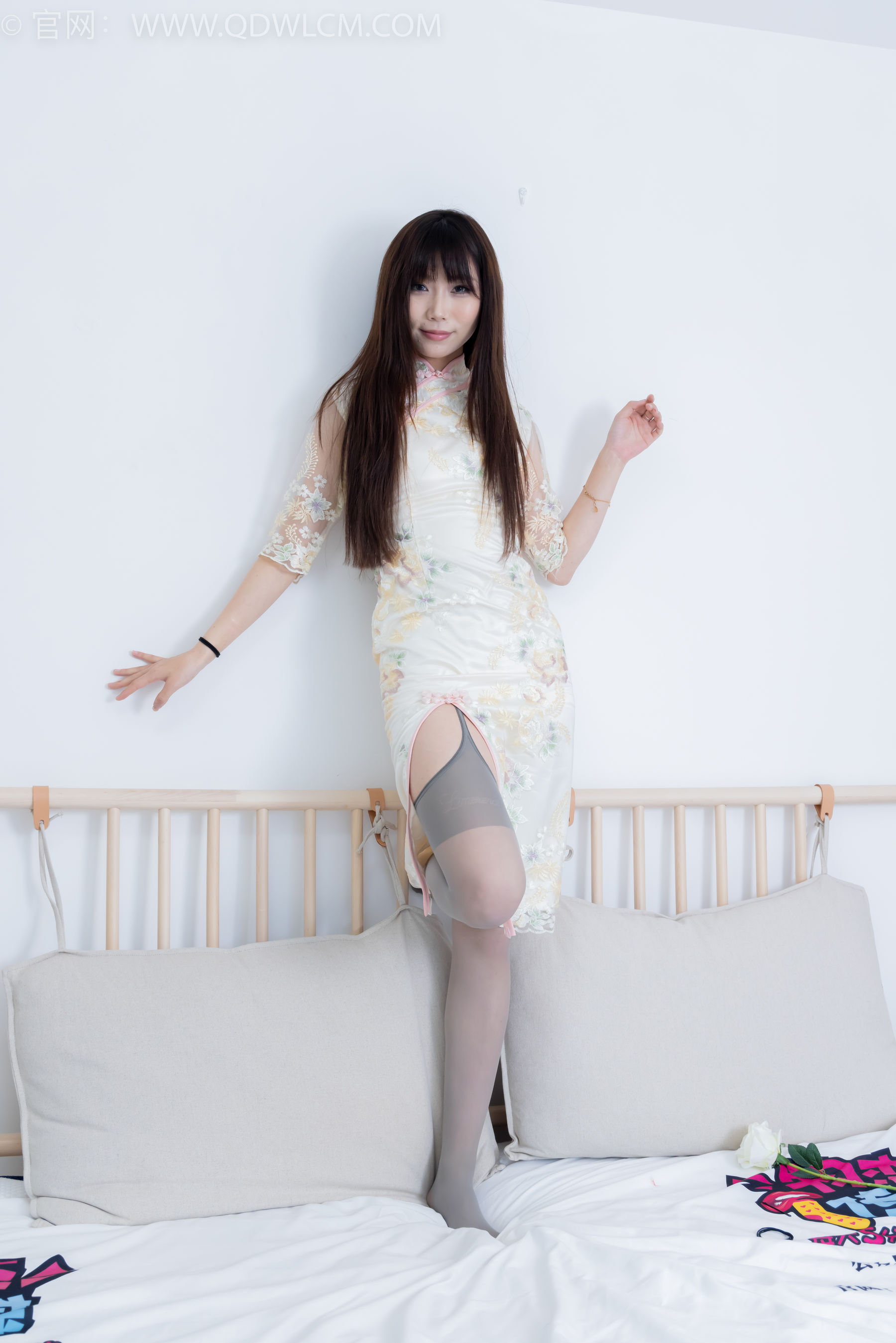 物恋传媒 No.2223 泡泡 -凄美的离别/(170P)