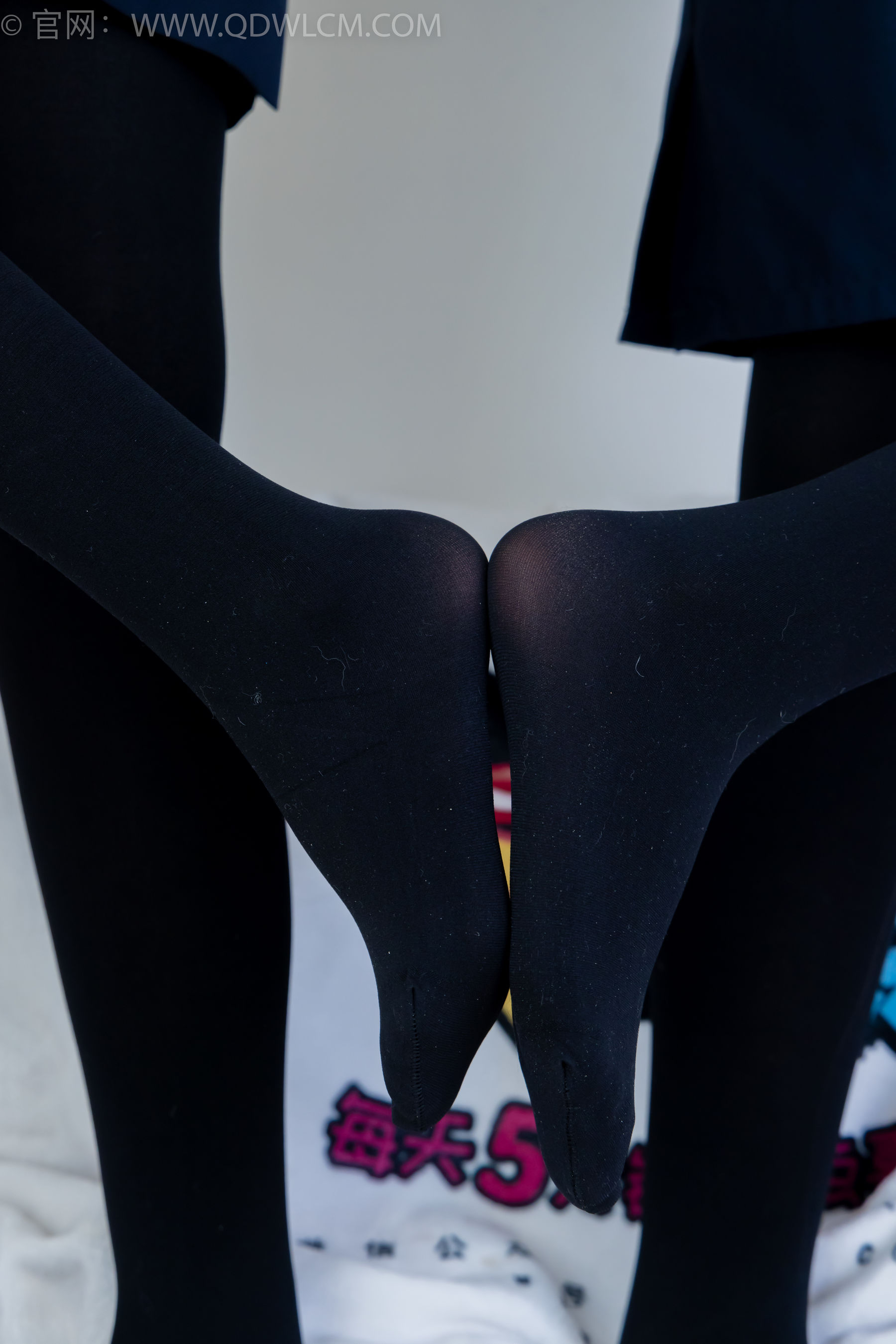 物恋传媒 No.2232 恬恬&樱桃 -皮鞋、厚黑丝、裸足、空姐制服/(150P)