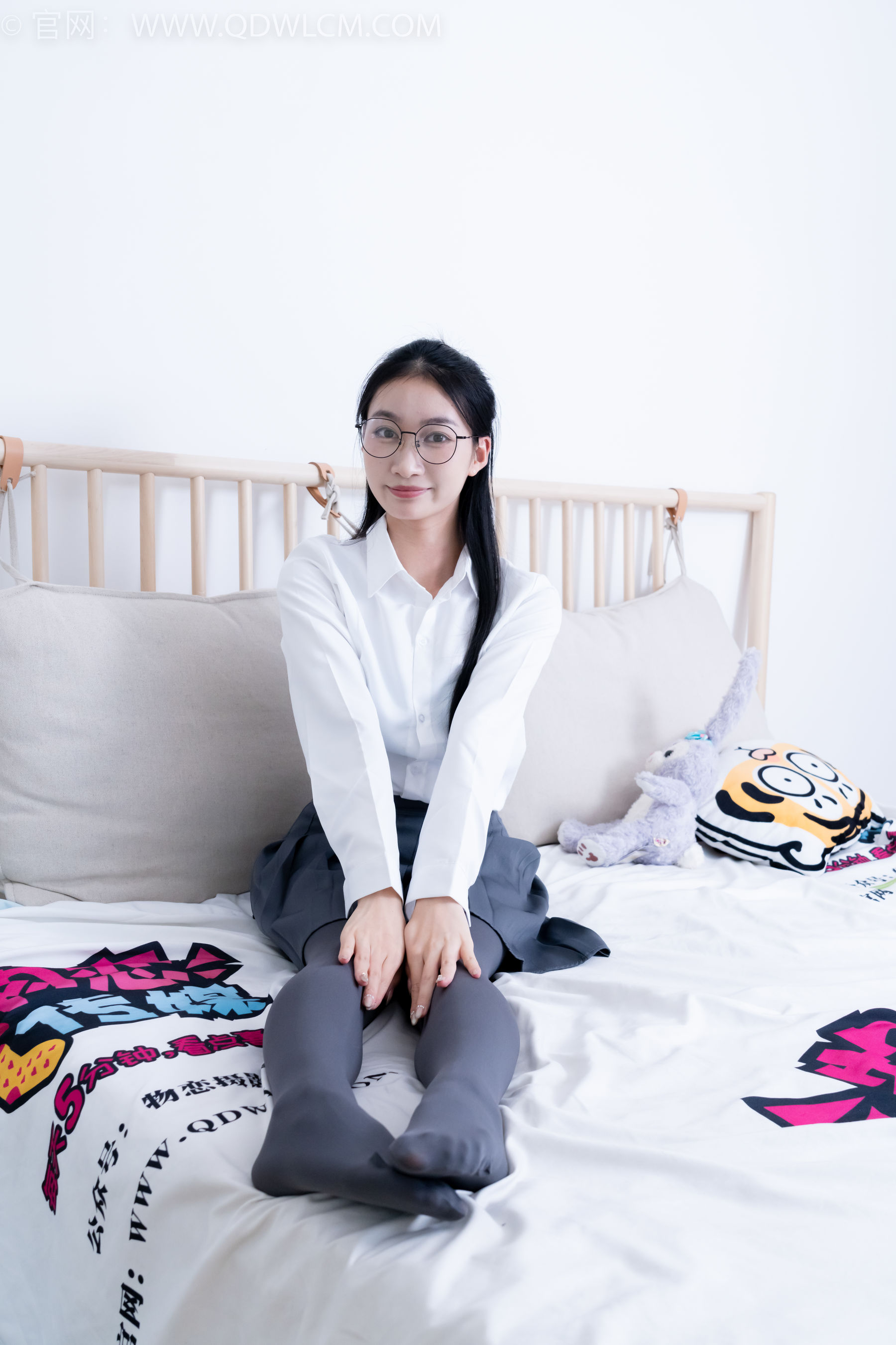 物恋传媒 No.2221 小影 -未来的诗/(160P)