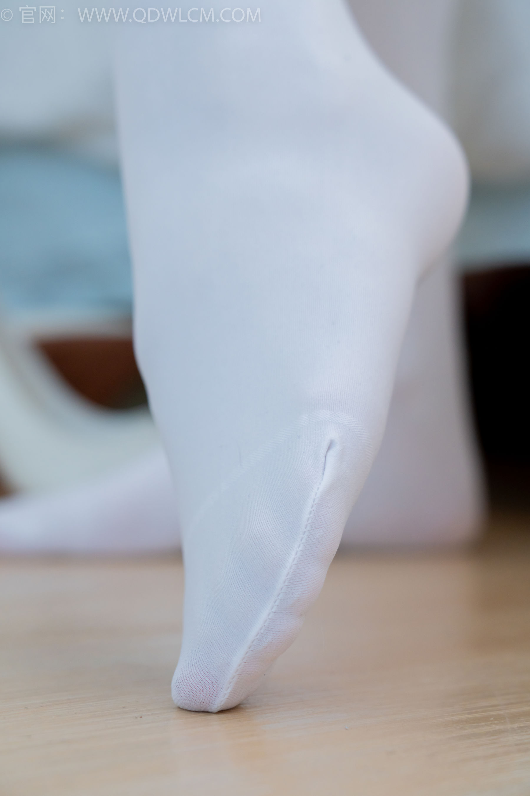 物恋传媒 No.2233 小影 -小影 -高跟鞋、厚白丝/(150P)