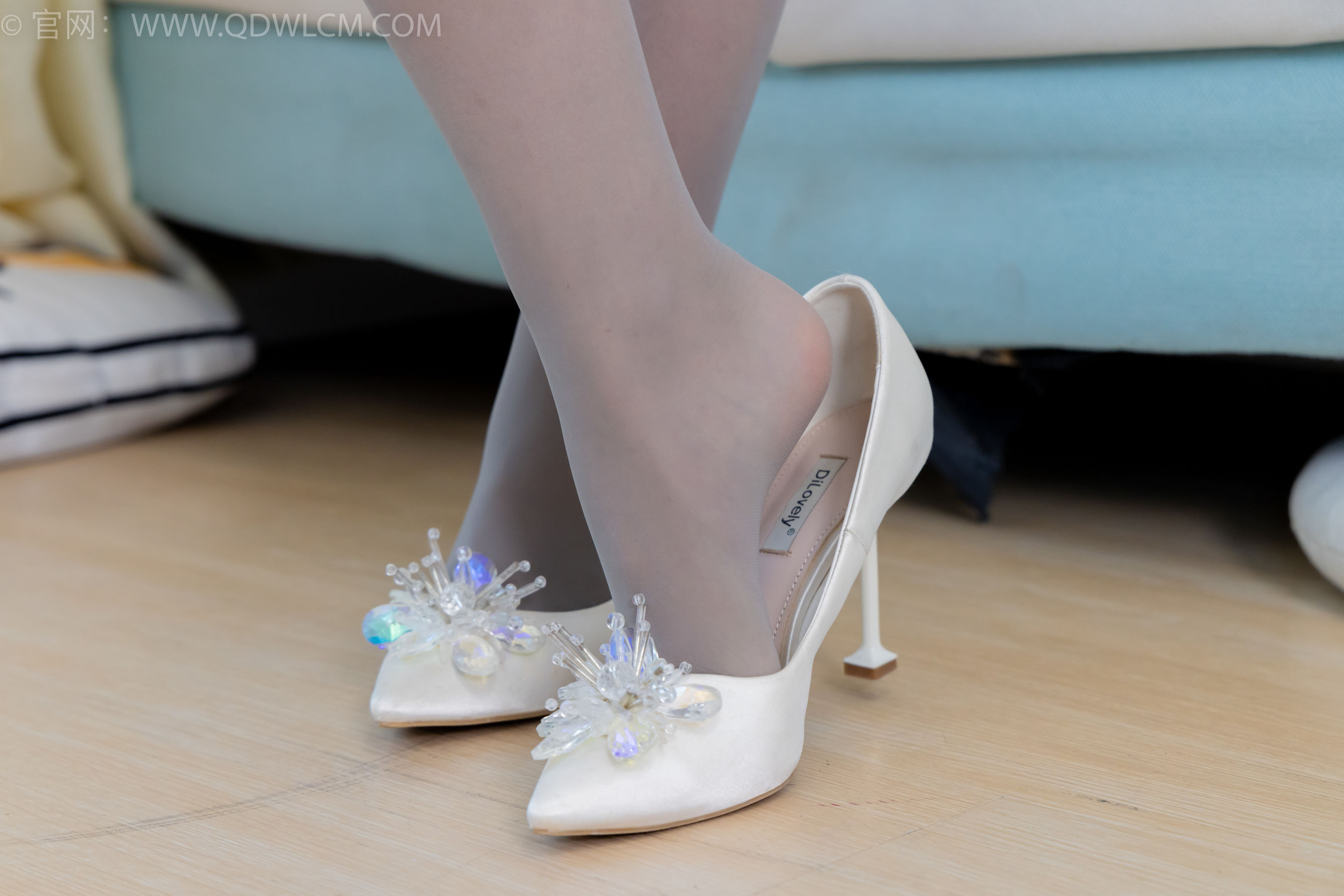 物恋传媒 No.2223 泡泡 -凄美的离别/(170P)