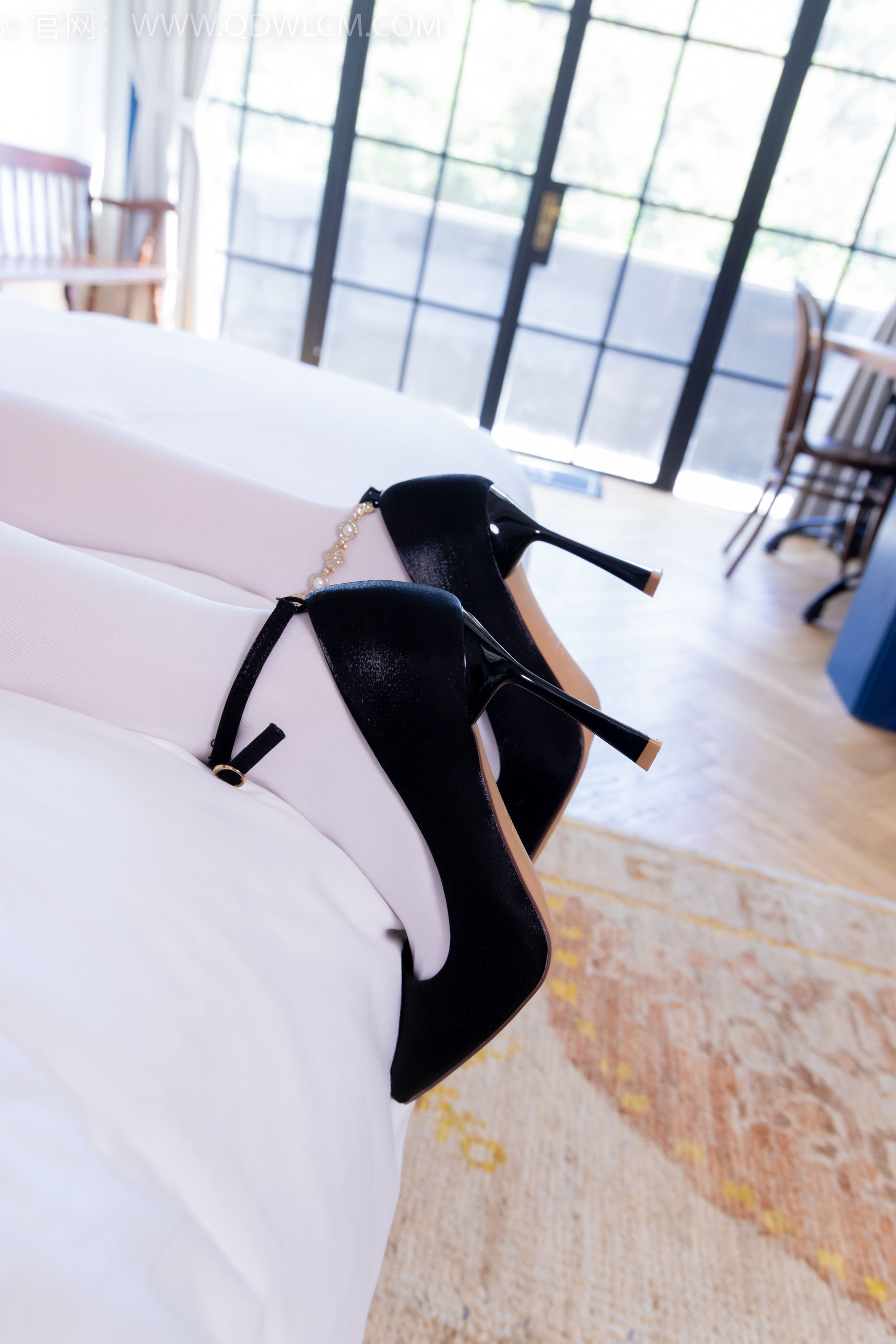 物恋传媒 No.2224 闪闪 -天明那道光/(160P)